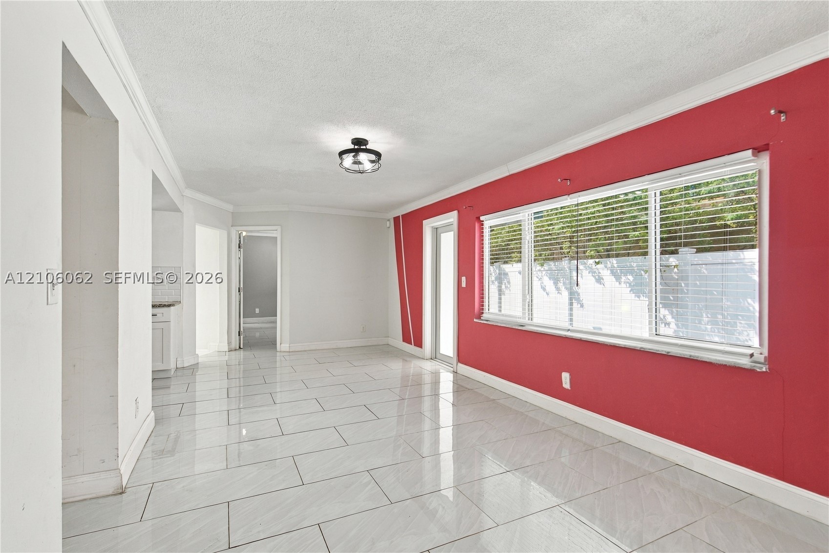 4200 NW 42nd St, Lauderdale Lakes FL 33319