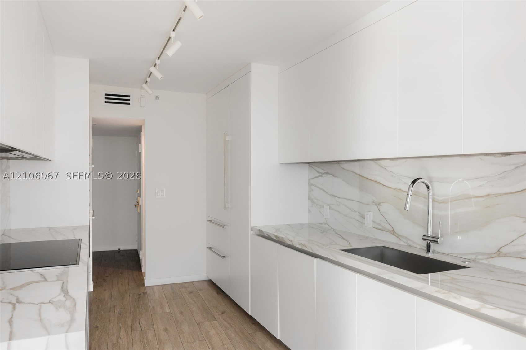 9 Island Ave #1215, Miami Beach FL 33139
