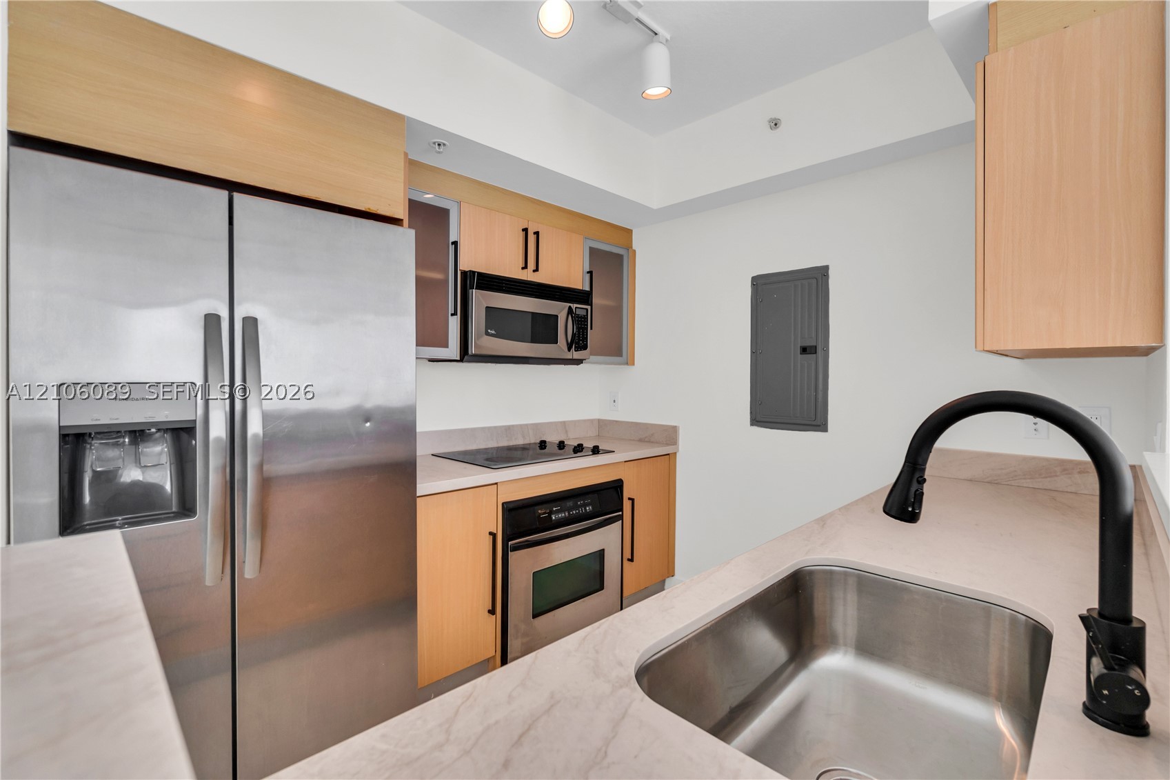 325 S Biscayne Blvd #3117, Miami FL 33131