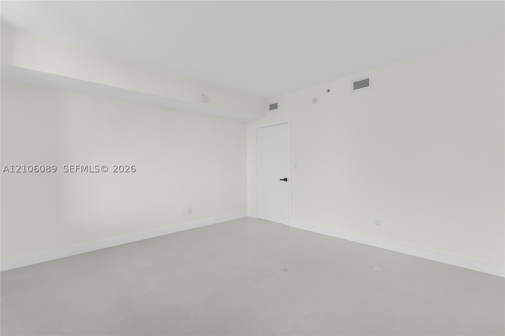 325 S Biscayne Blvd #3117, Miami FL 33131