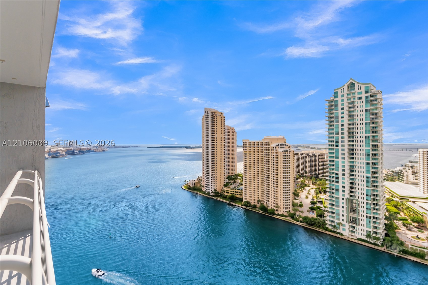 325 S Biscayne Blvd #3117, Miami FL 33131