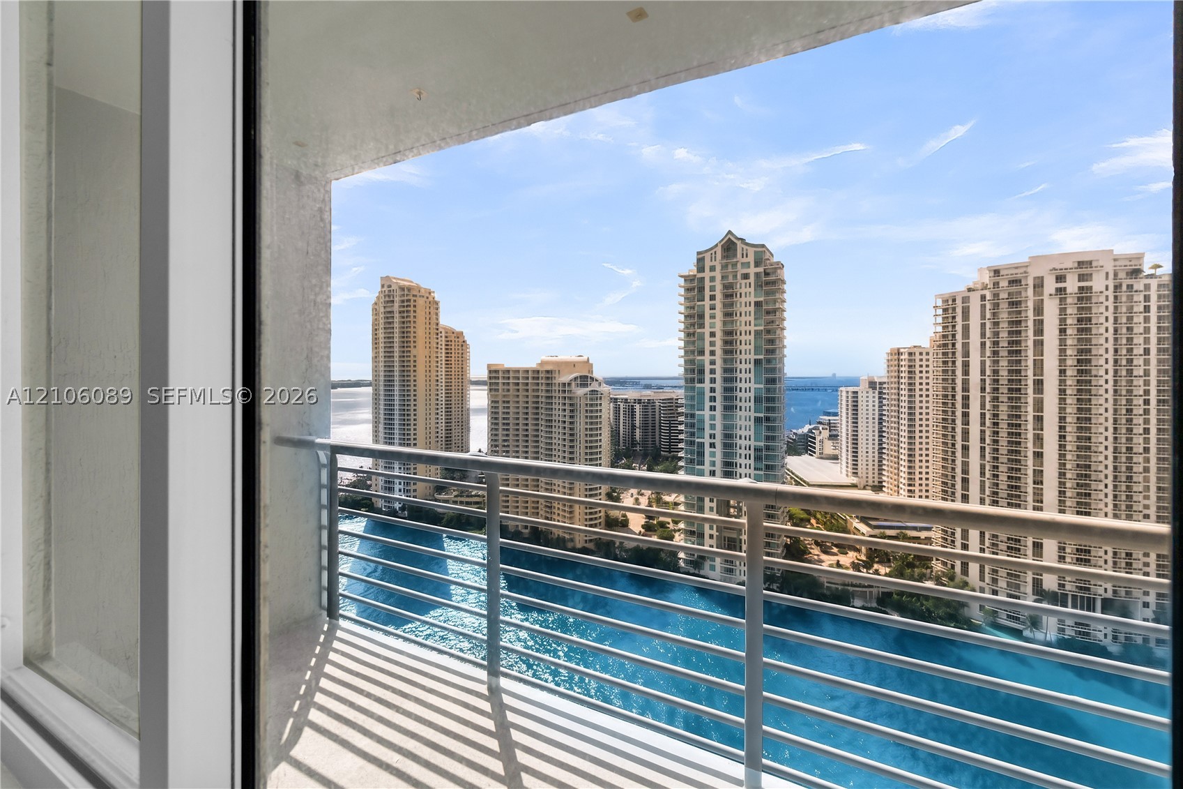 325 S Biscayne Blvd #3117, Miami FL 33131
