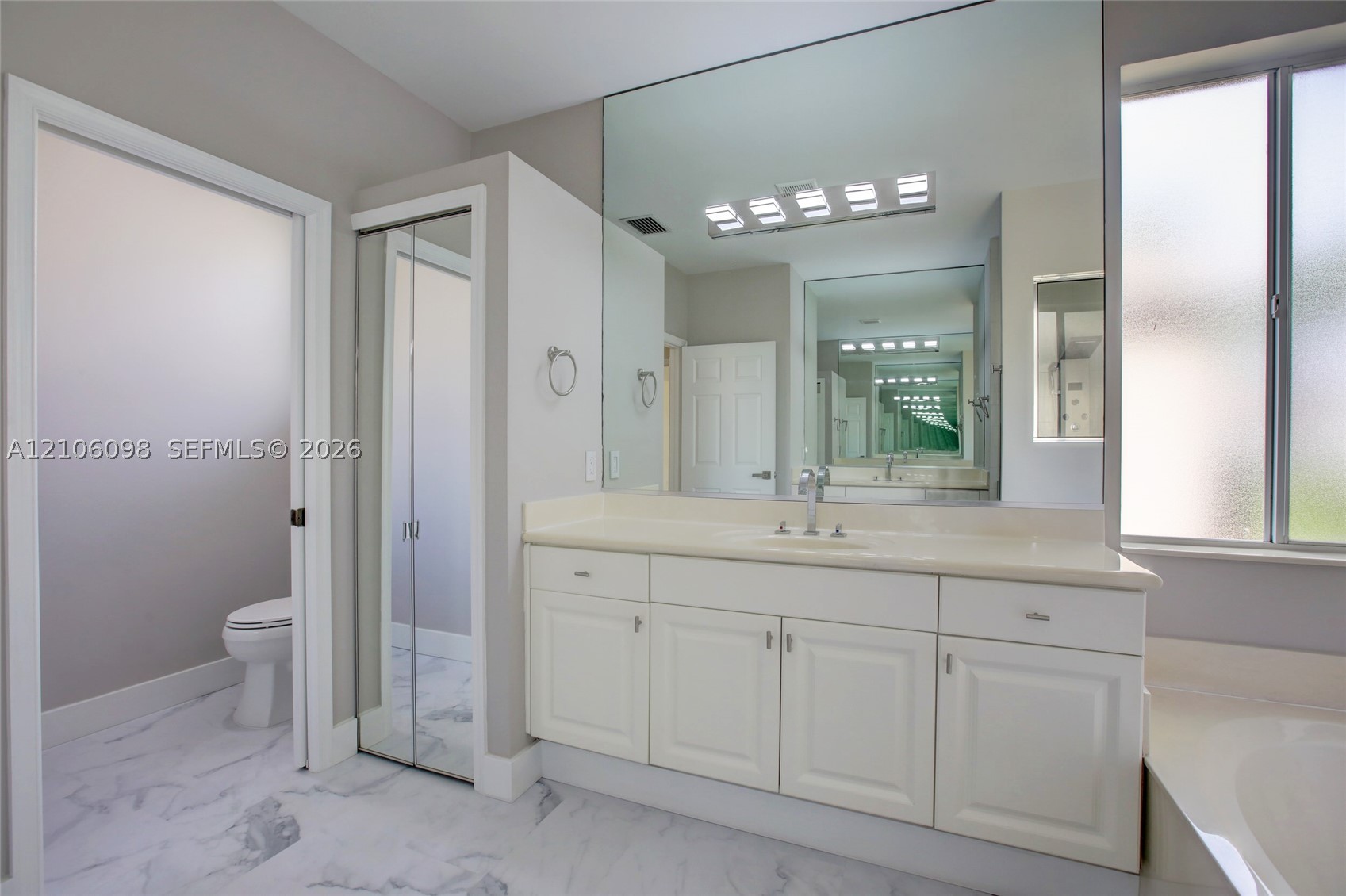 2536 Eagle Run Ct, Weston FL 33327