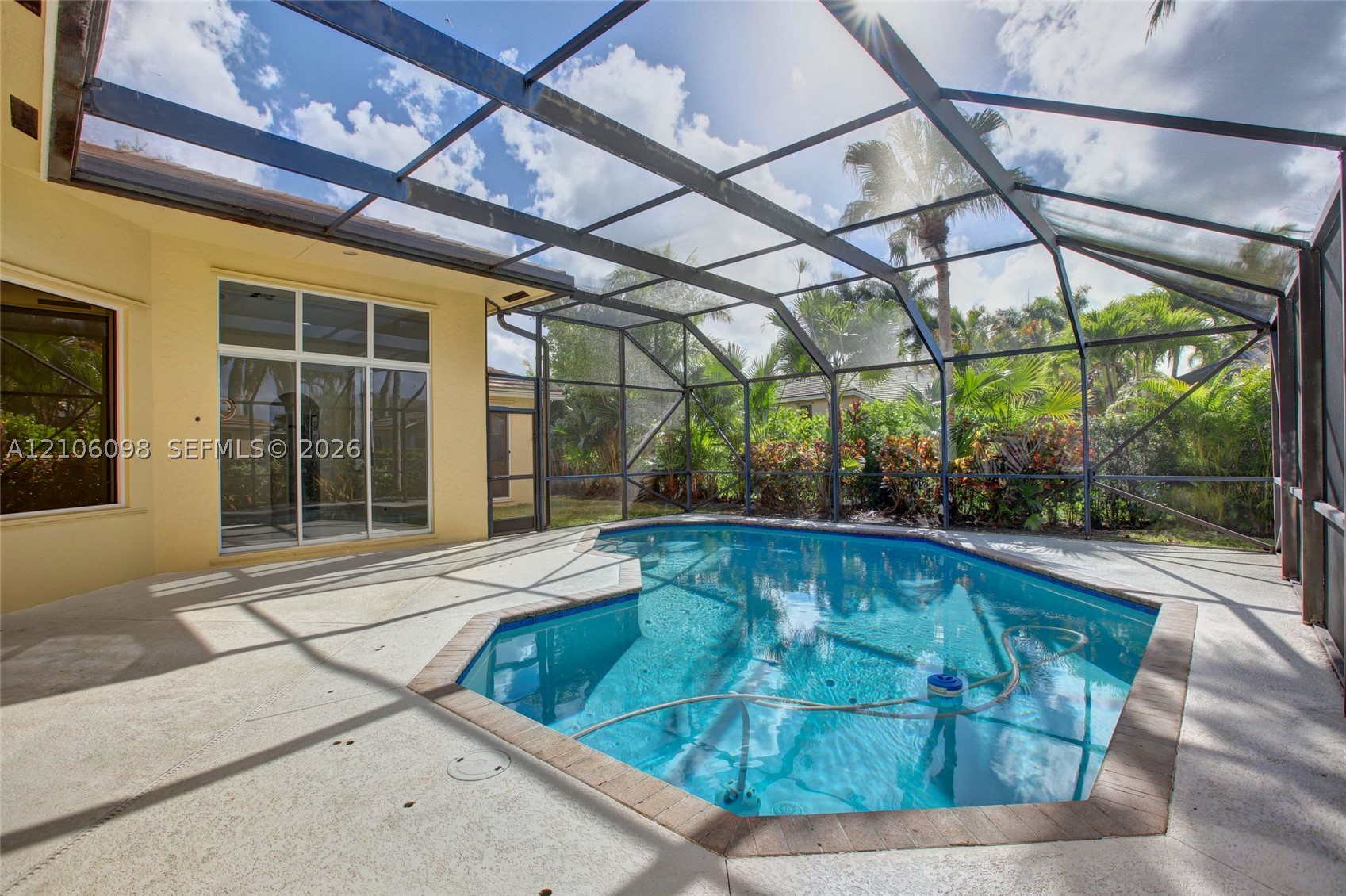 2536 Eagle Run Ct, Weston FL 33327