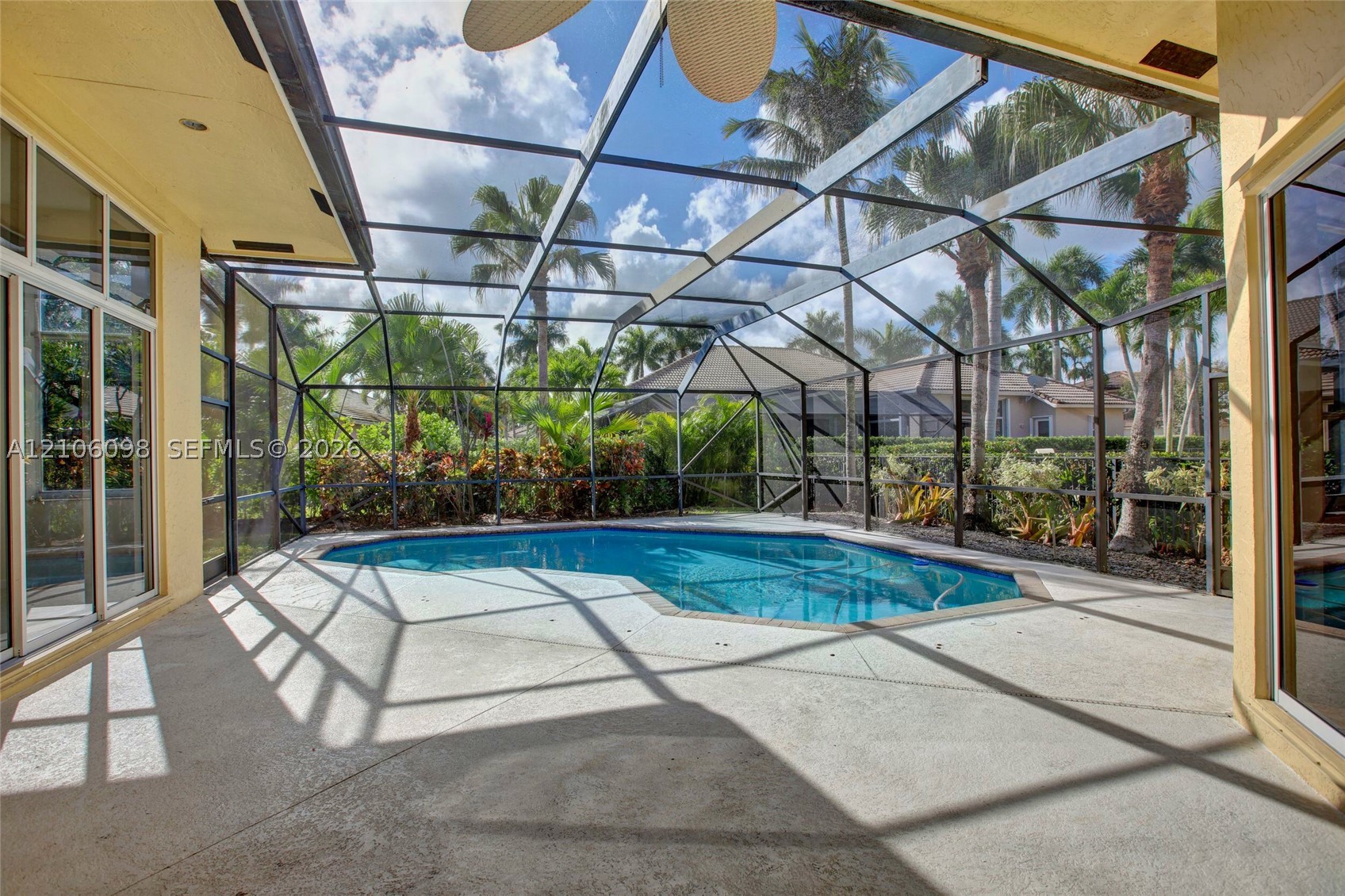 2536 Eagle Run Ct, Weston FL 33327