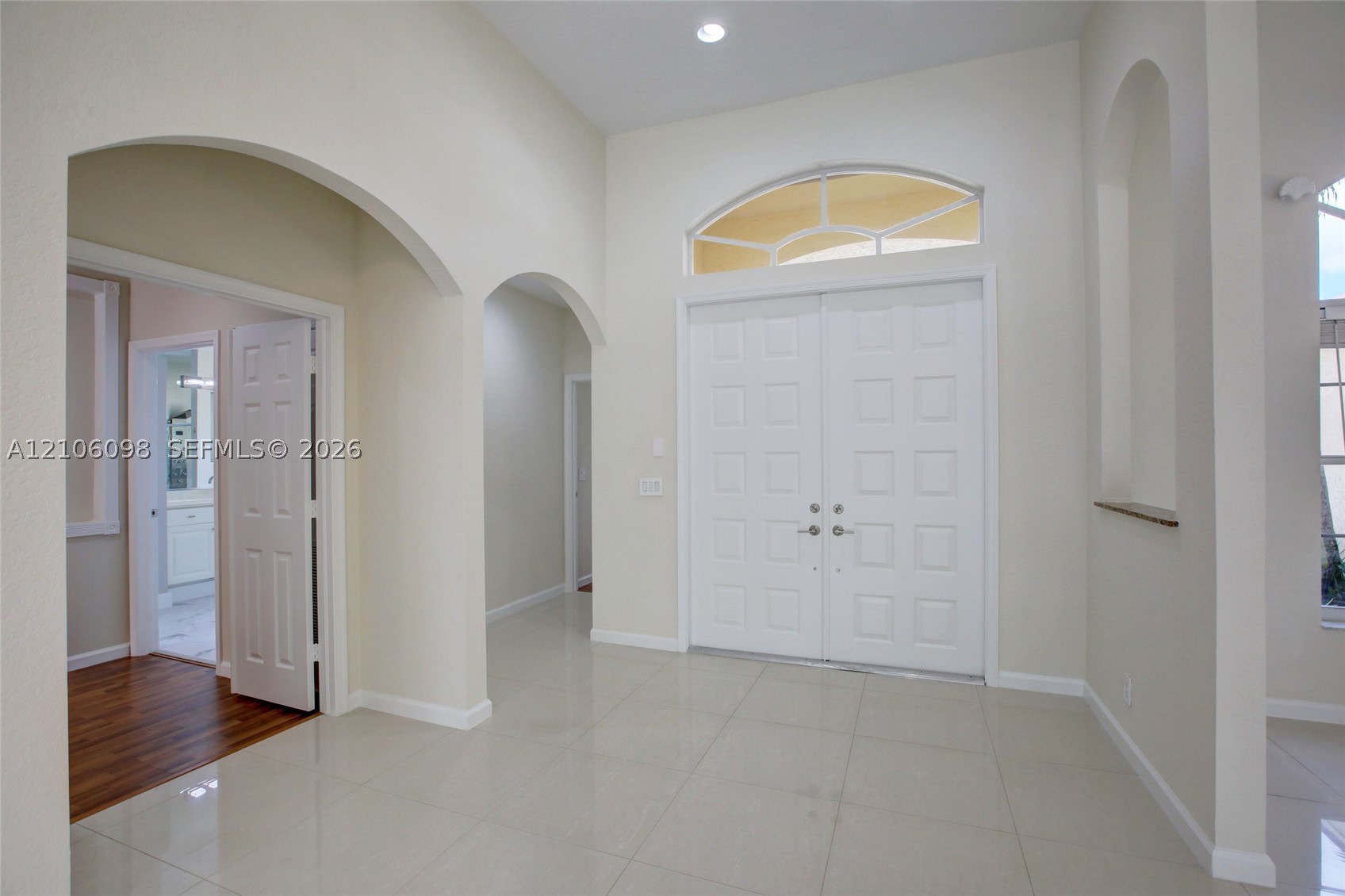 2536 Eagle Run Ct, Weston FL 33327