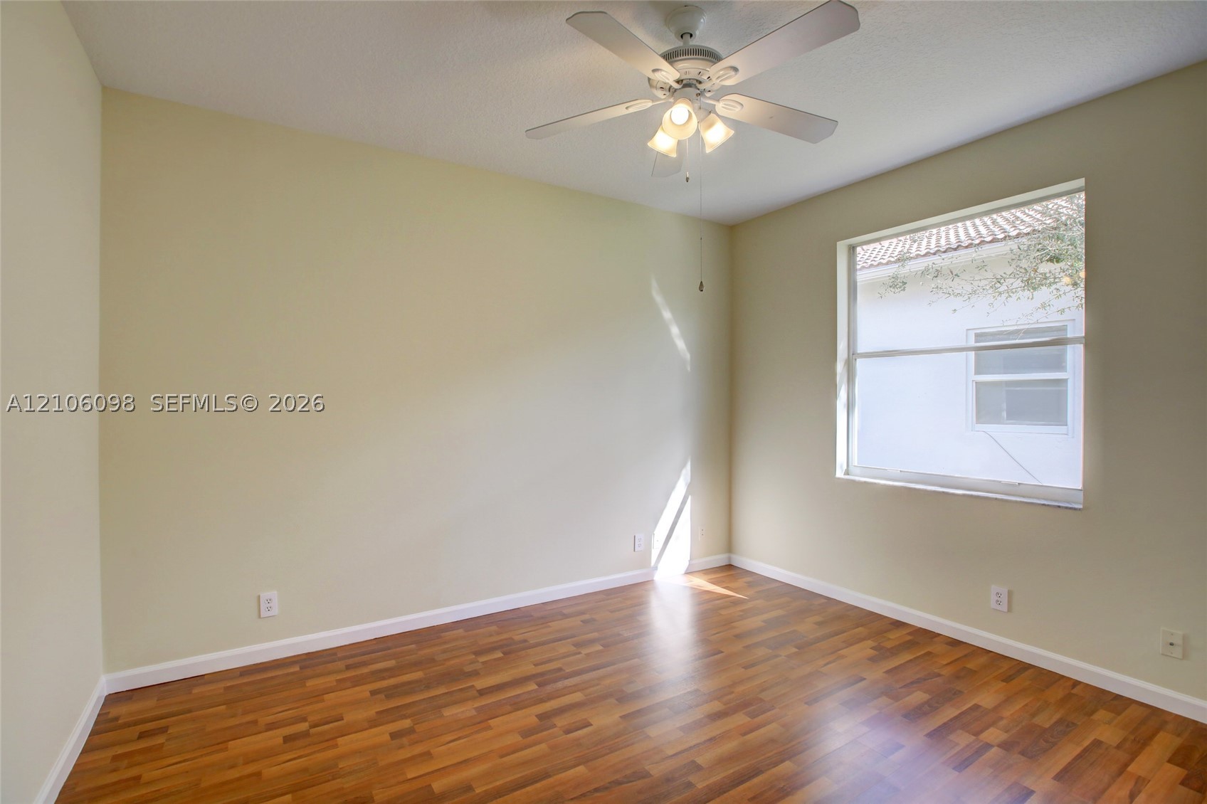 2536 Eagle Run Ct, Weston FL 33327