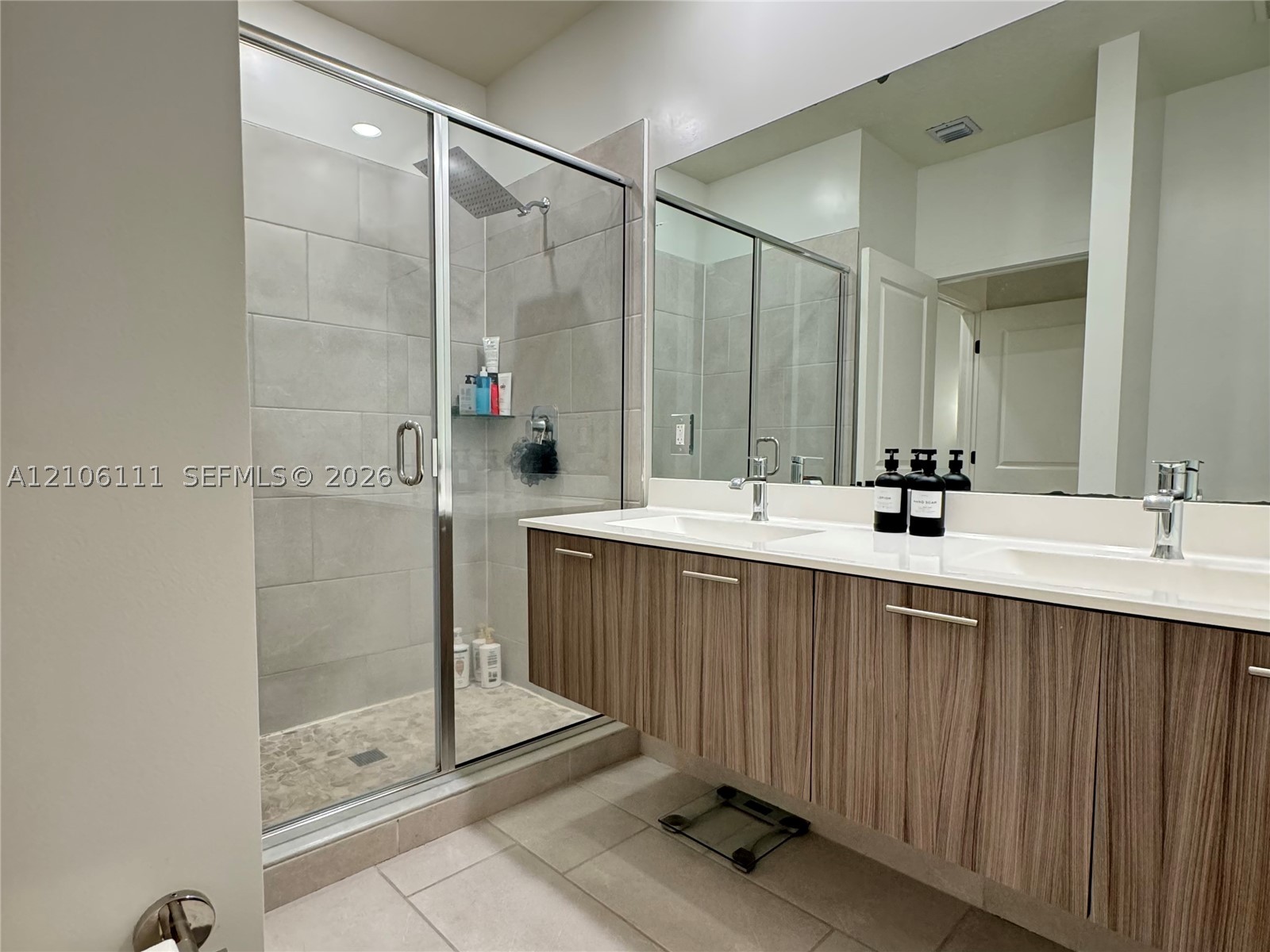 6450 NW 102nd Path #102, Doral FL 33178
