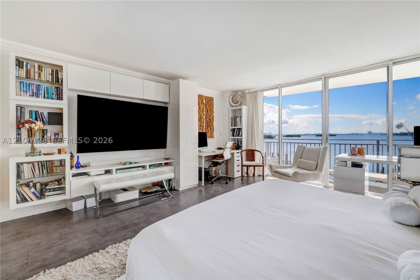 770 NE 69th St #4I, Miami FL 33138