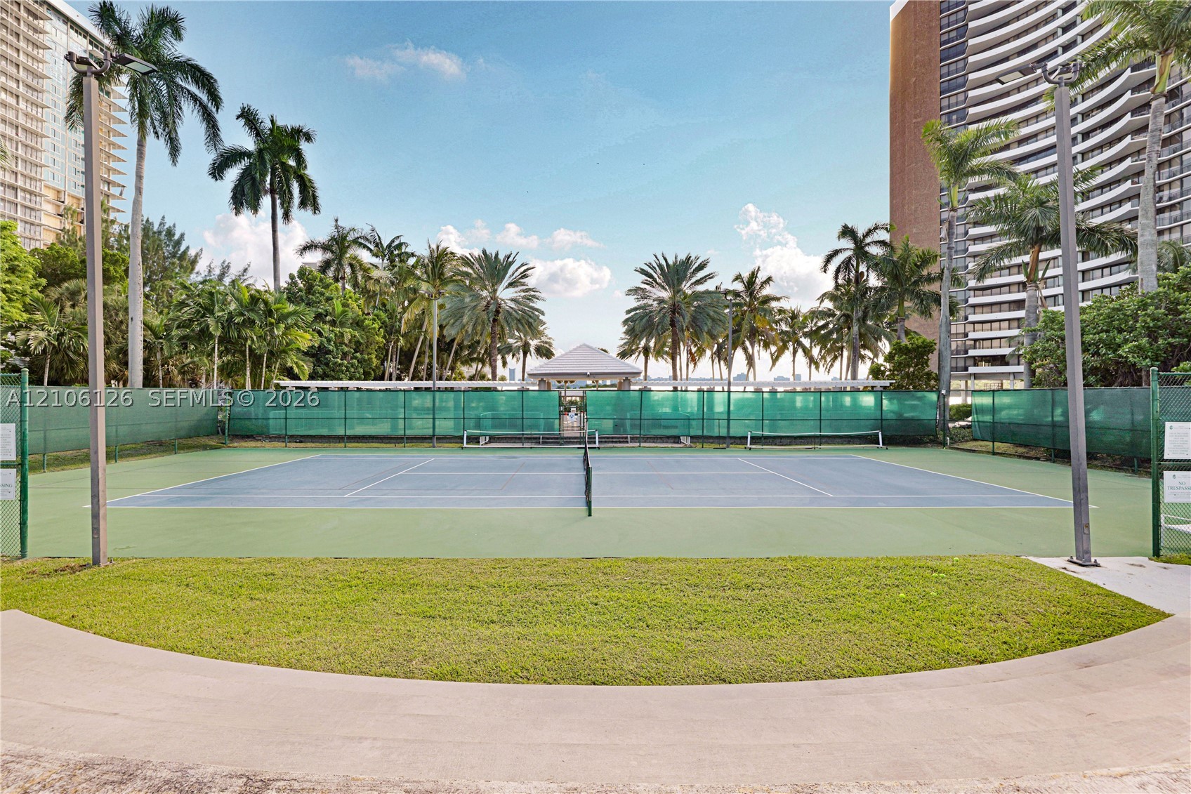 770 NE 69th St #4I, Miami FL 33138
