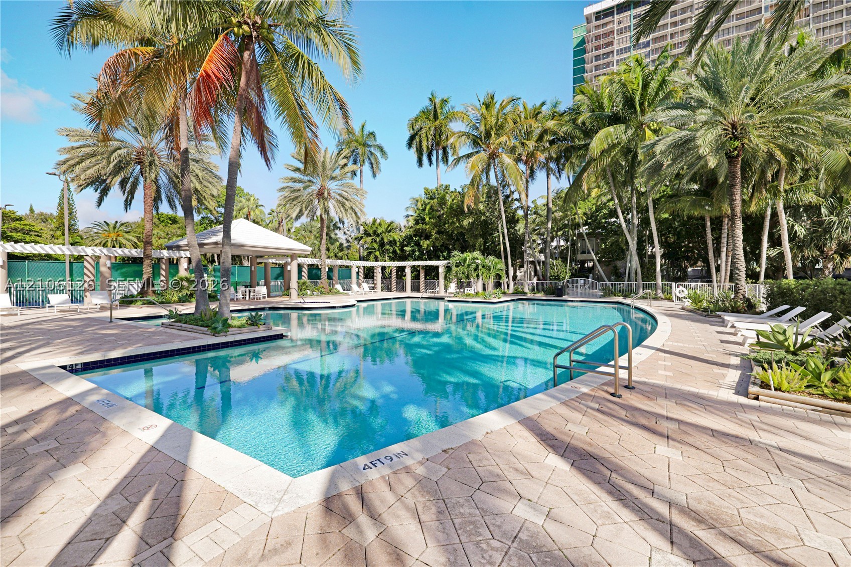 770 NE 69th St #4I, Miami FL 33138