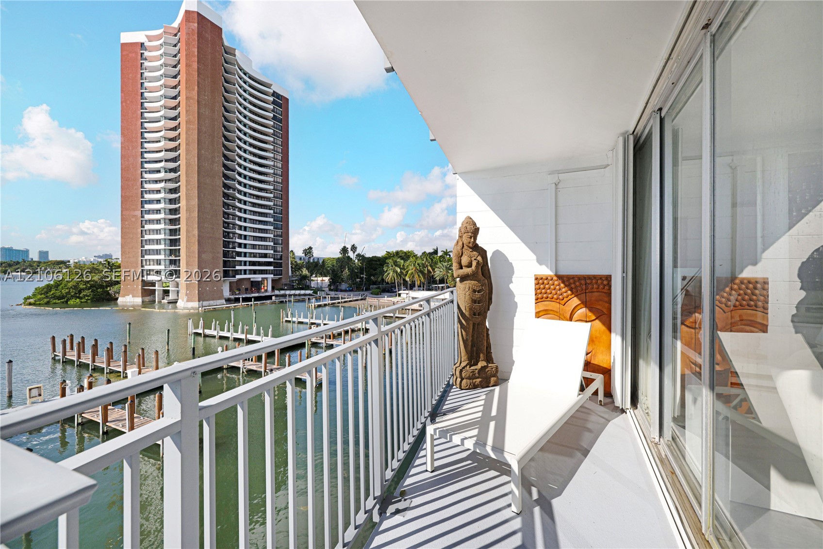 770 NE 69th St #4I, Miami FL 33138