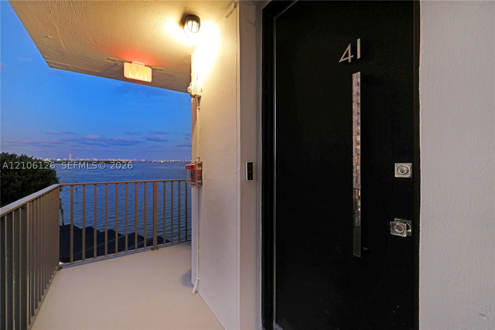 770 NE 69th St #4I, Miami FL 33138