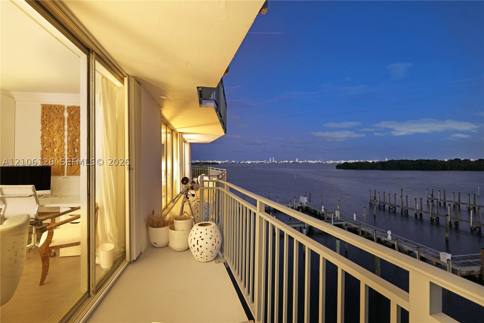 770 NE 69th St #4I, Miami FL 33138