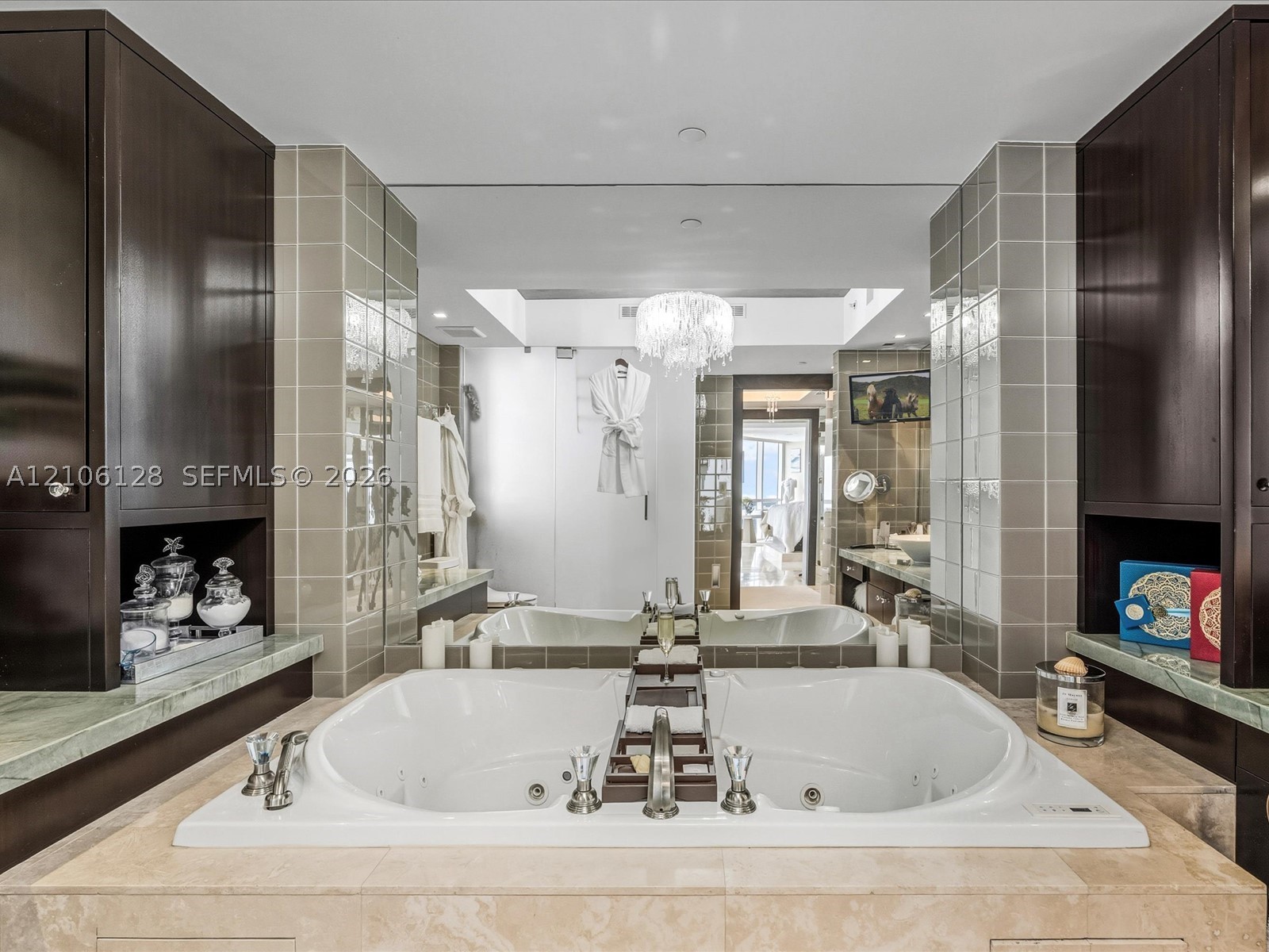 18201 Collins Ave #5101, Sunny Isles Beach FL 33160