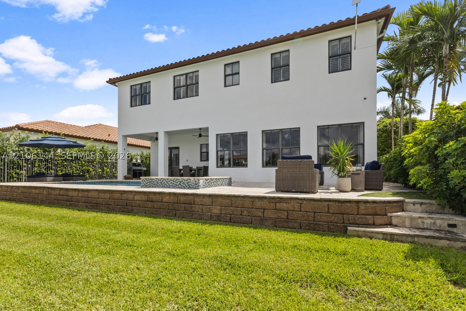2812 NW 84th Ter, Cooper City FL 33024