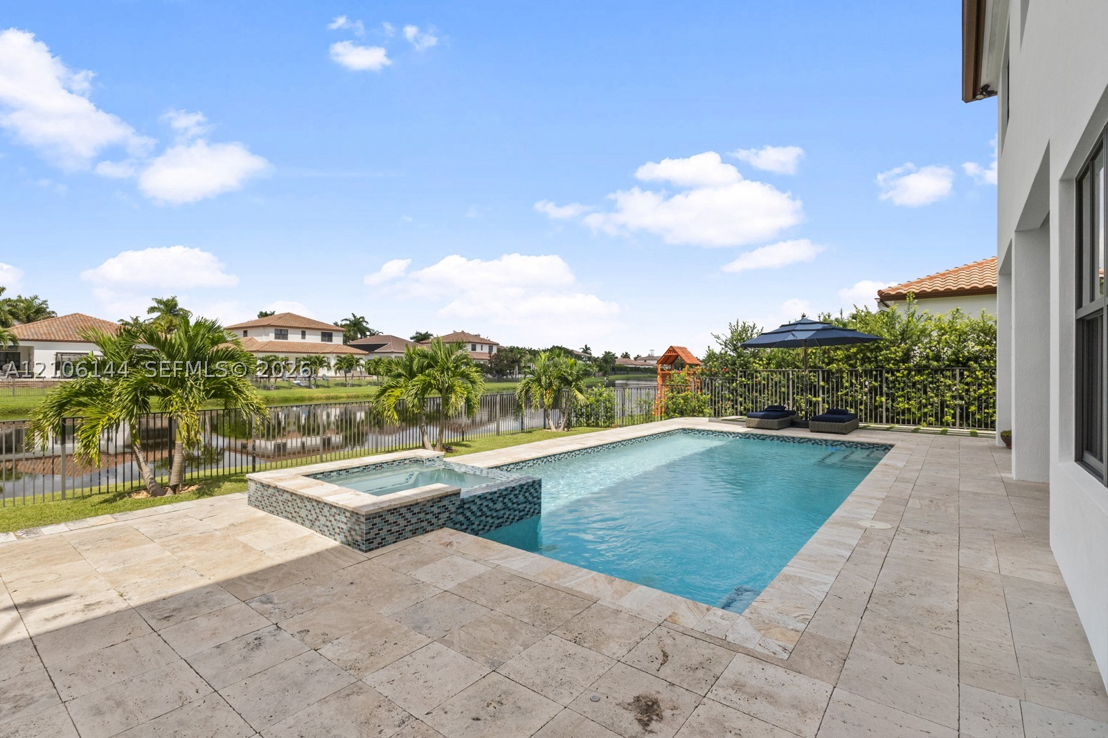 2812 NW 84th Ter, Cooper City FL 33024