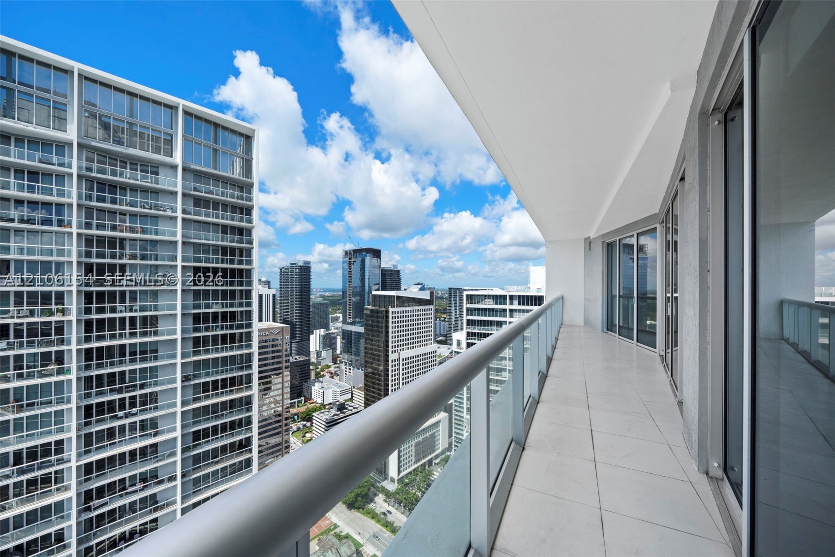 475 Brickell Ave #5209, Miami FL 33131