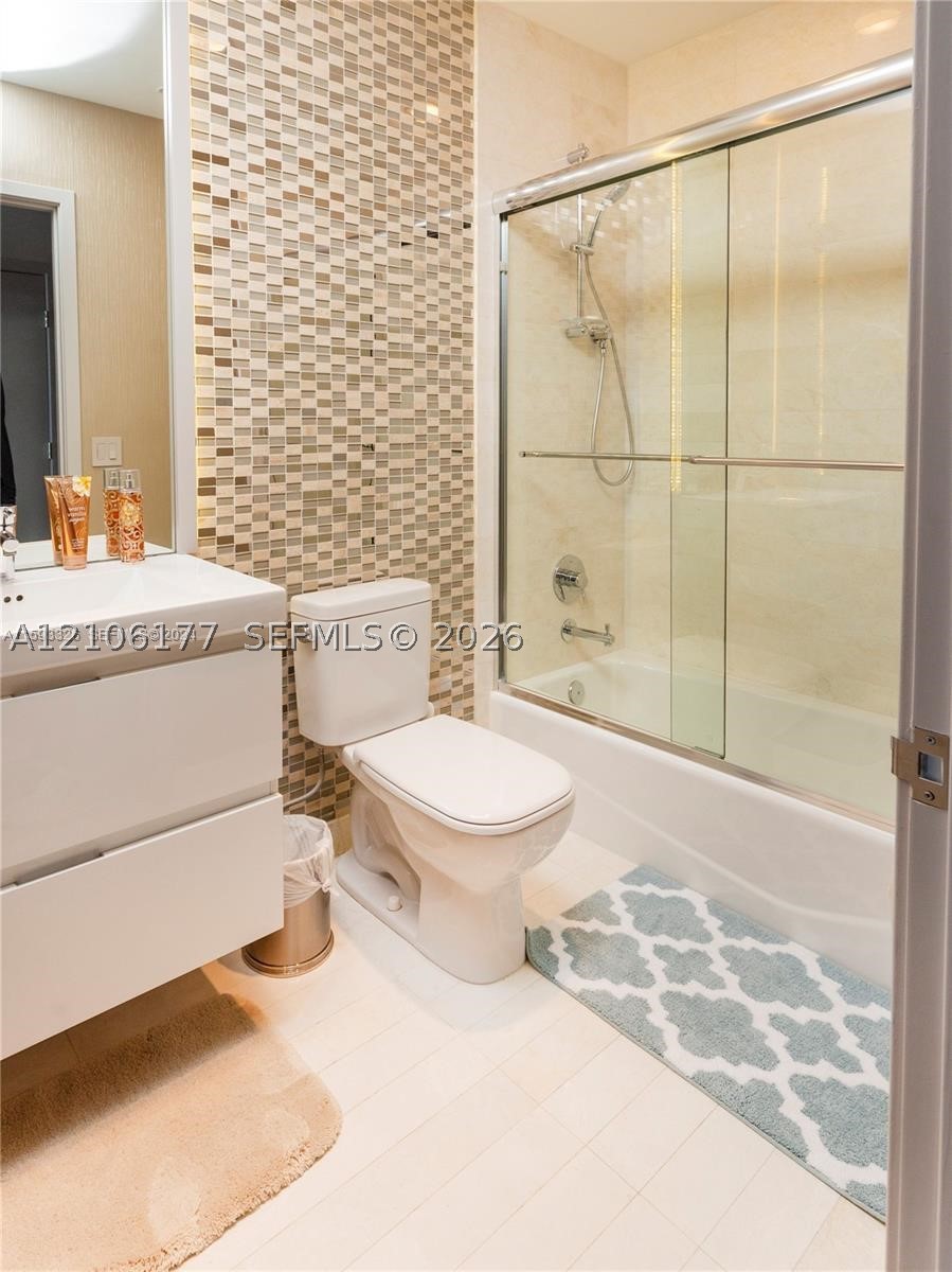 17301 Biscayne Blvd #L-PH-10, North Miami Beach FL 33160