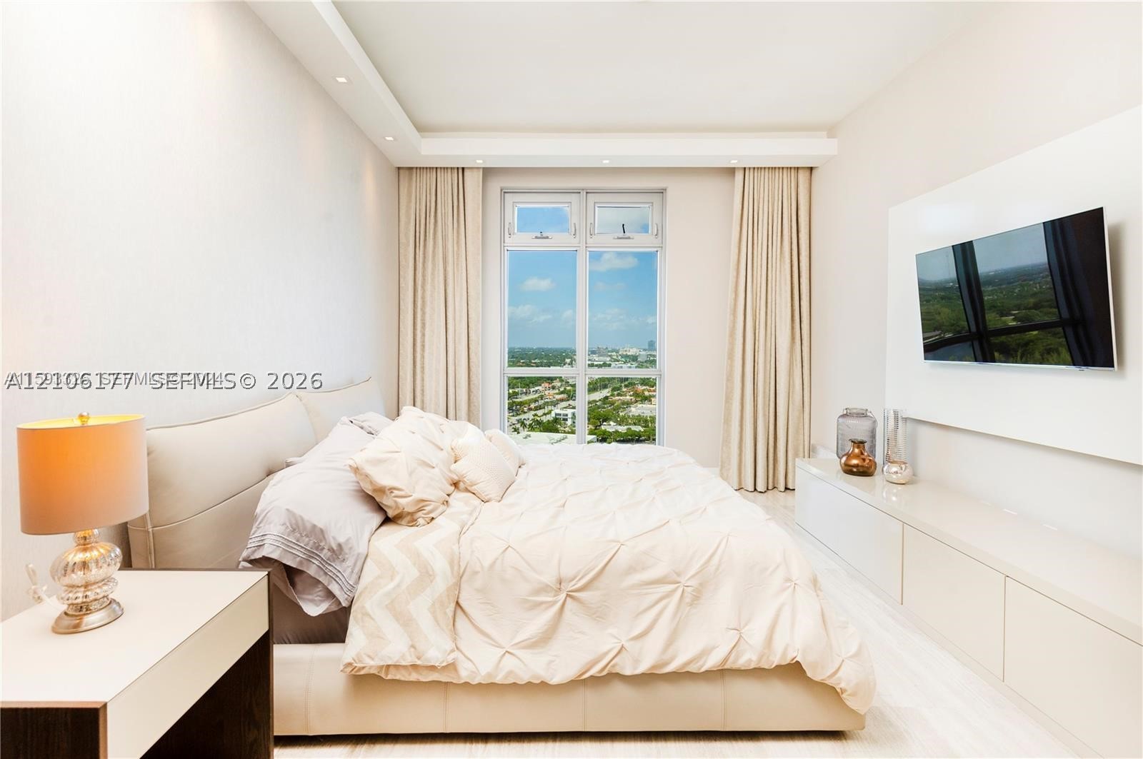17301 Biscayne Blvd #L-PH-10, North Miami Beach FL 33160