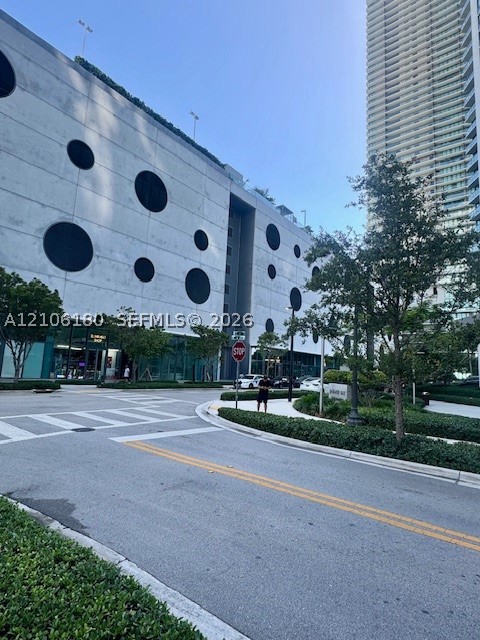501 NE 31st St #802, Miami FL 33137