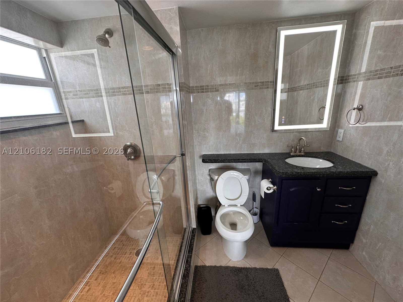 400 Golden Isles Dr #40, Hallandale Beach FL 33009
