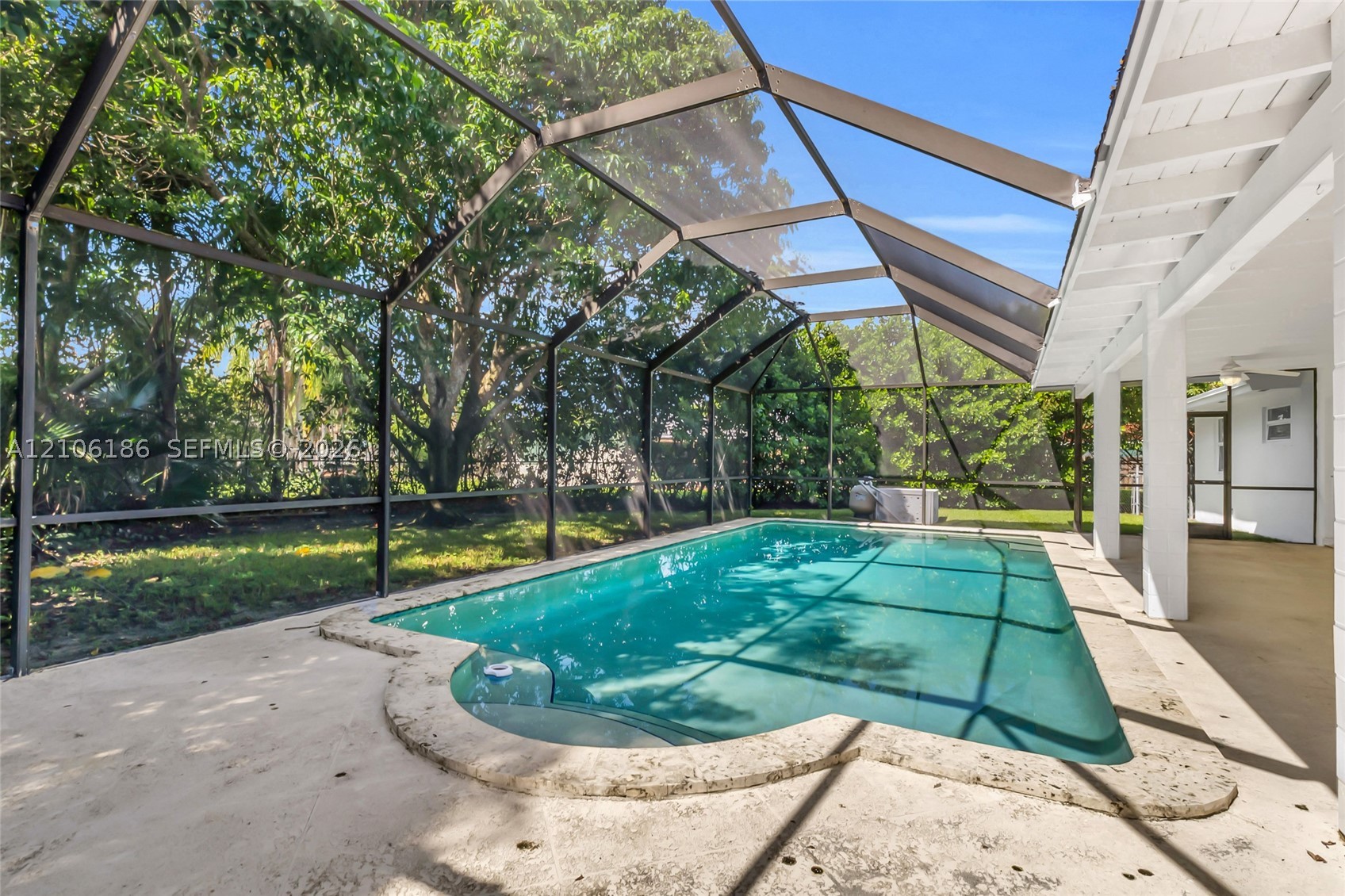 8600 SW 145th St, Palmetto Bay FL 33158