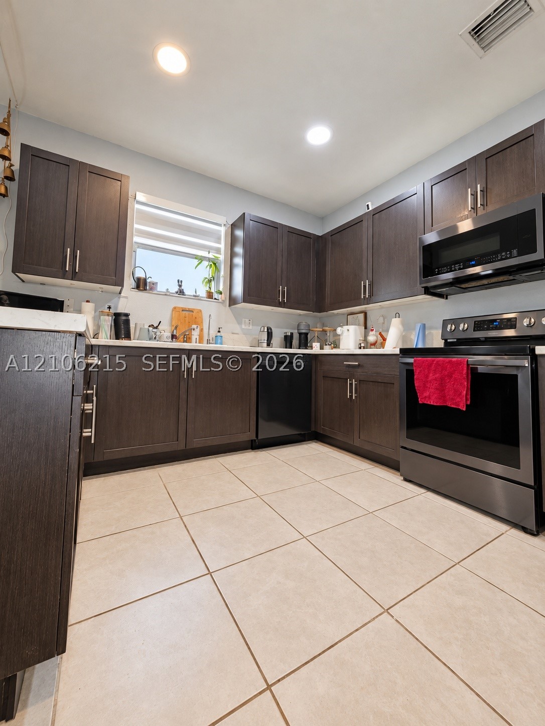 1402 SE 26th Ter, Homestead FL 33035