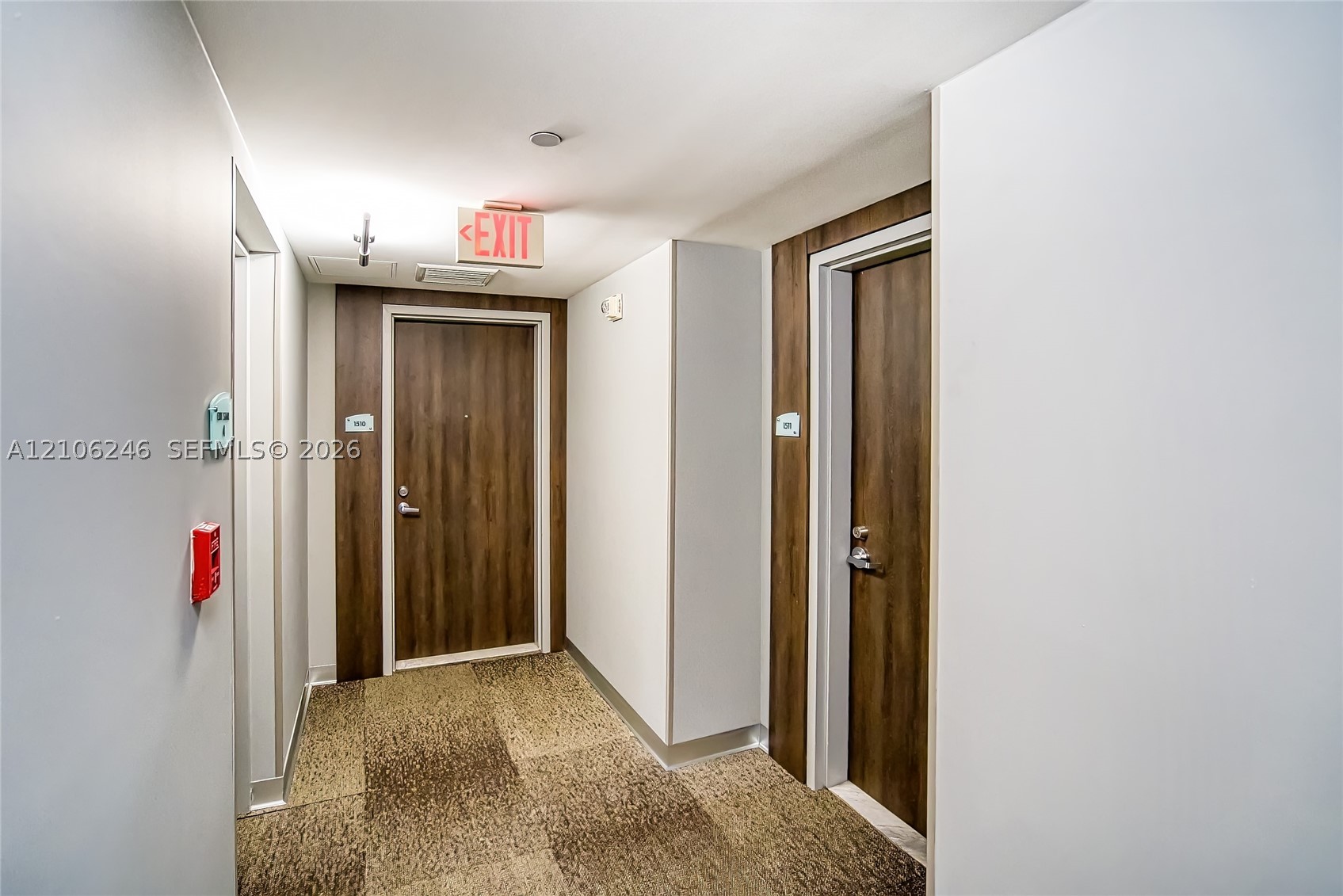 92 SW 3rd St #1511, Miami FL 33130