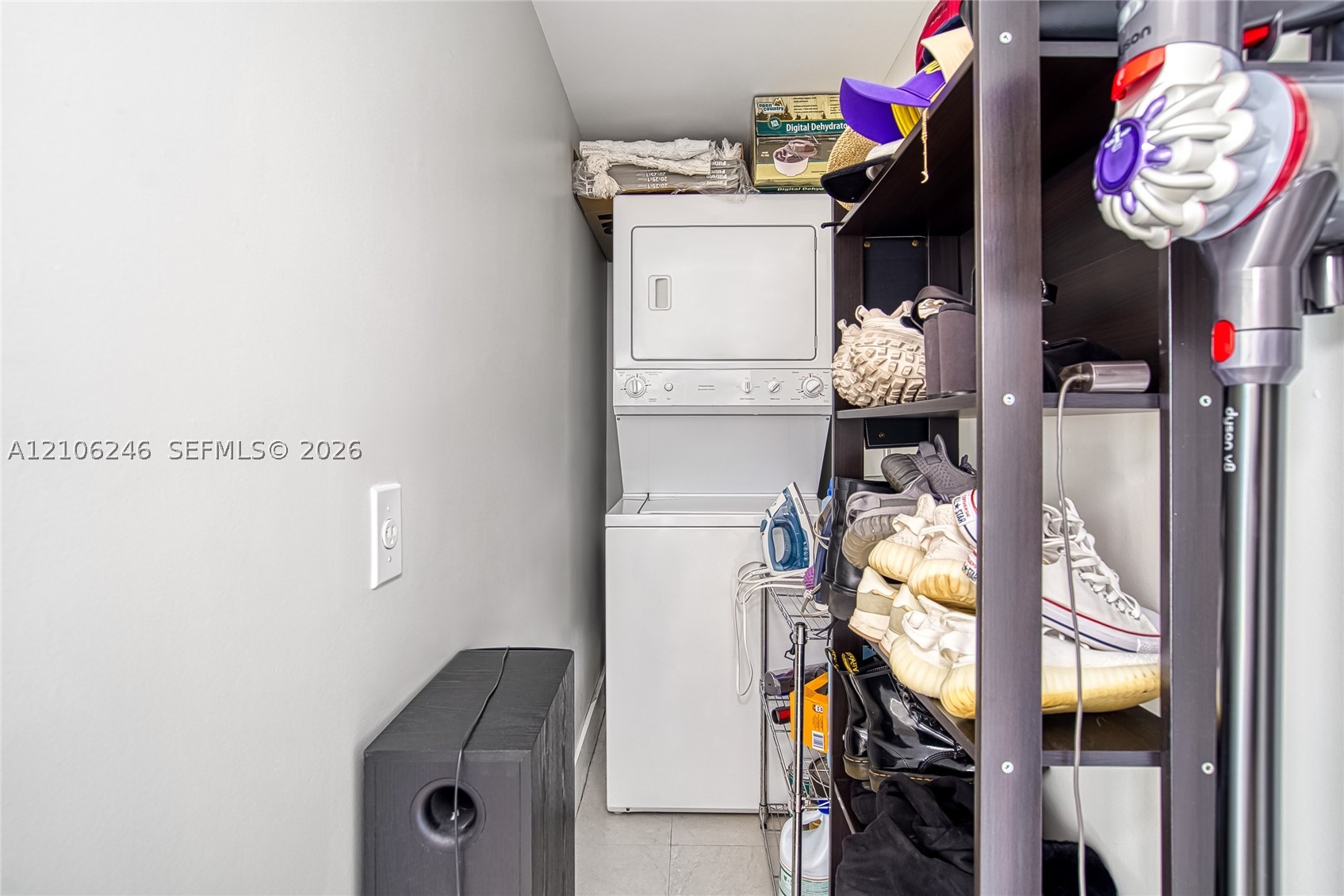 92 SW 3rd St #1511, Miami FL 33130