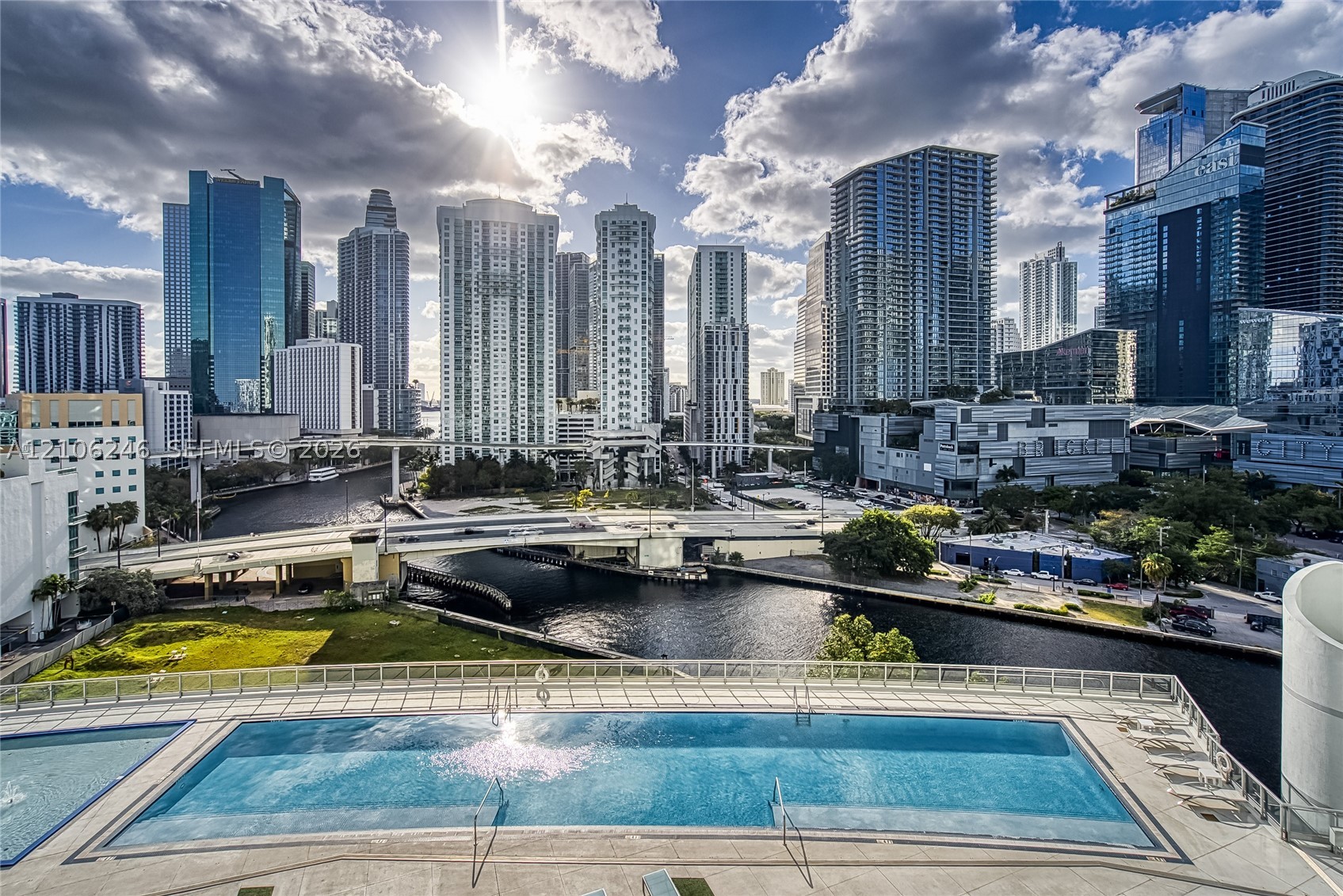 92 SW 3rd St #1511, Miami FL 33130