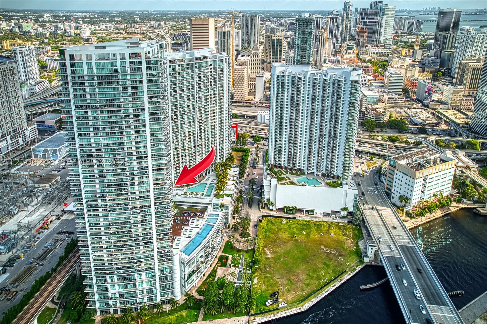 92 SW 3rd St #1511, Miami FL 33130