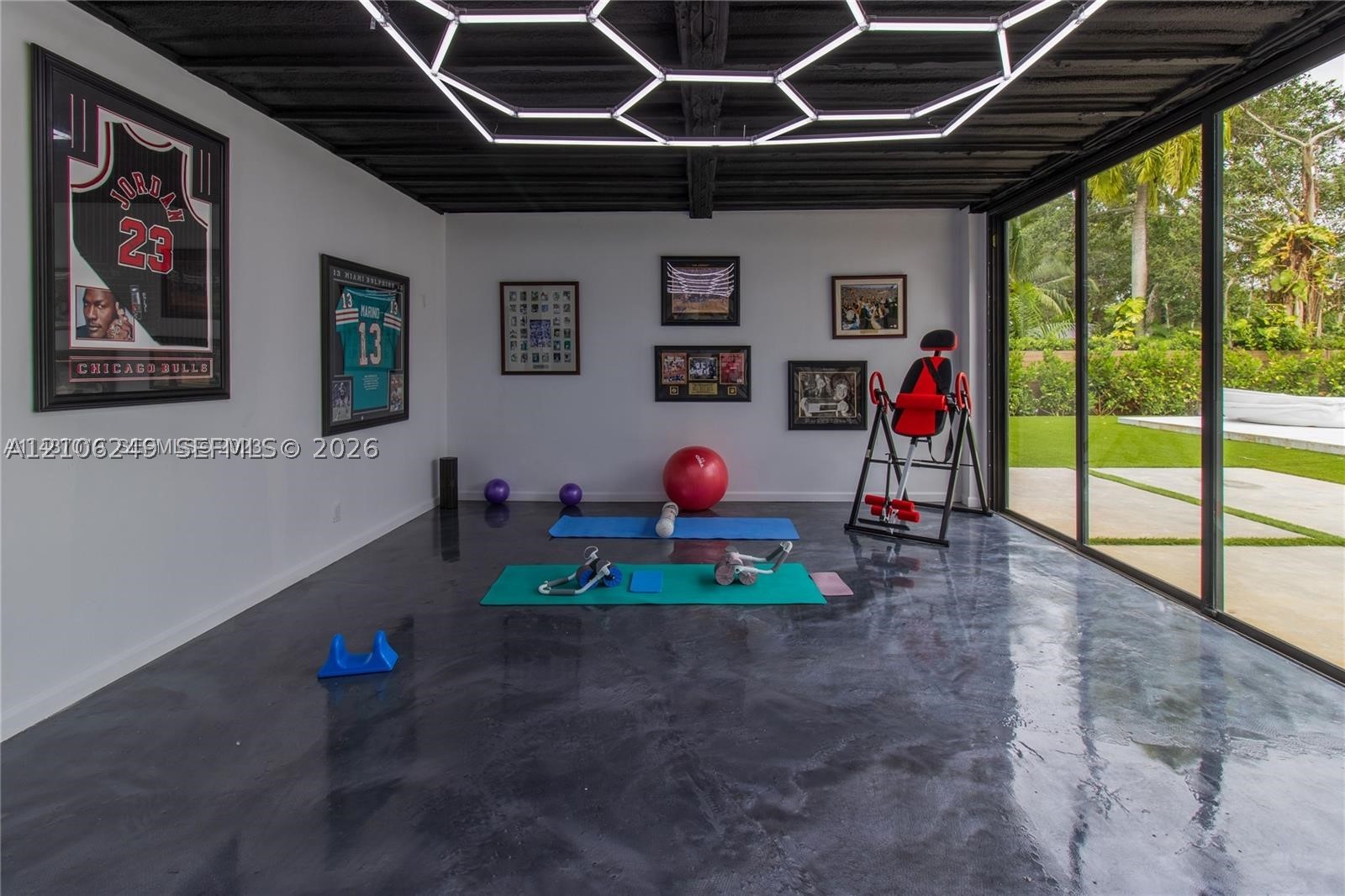7630 SW 58th Ave, South Miami FL 33143
