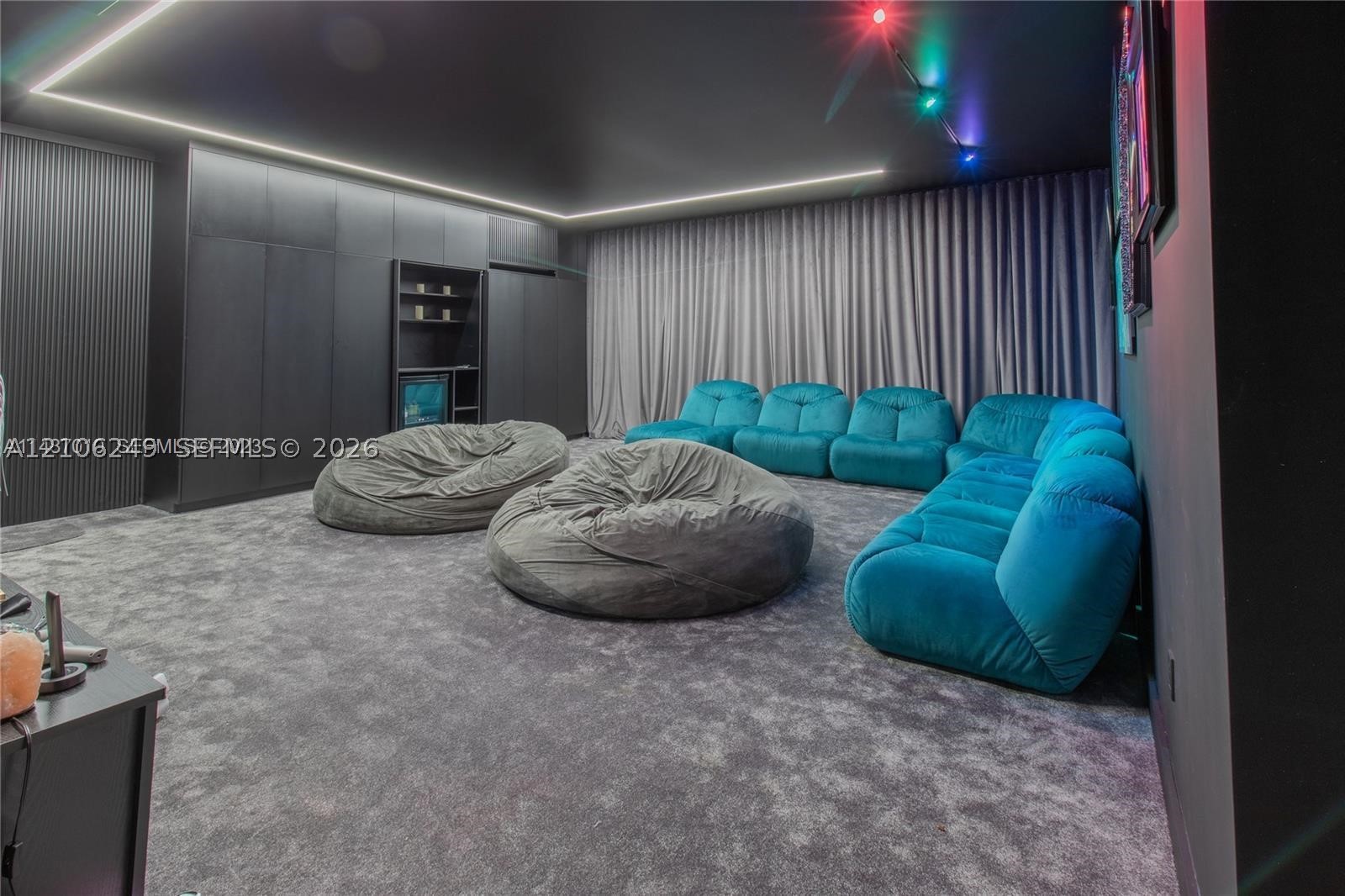 7630 SW 58th Ave, South Miami FL 33143