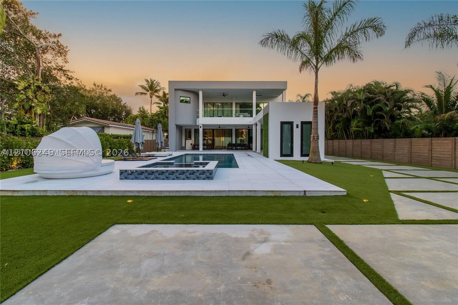 7630 SW 58th Ave, South Miami FL 33143