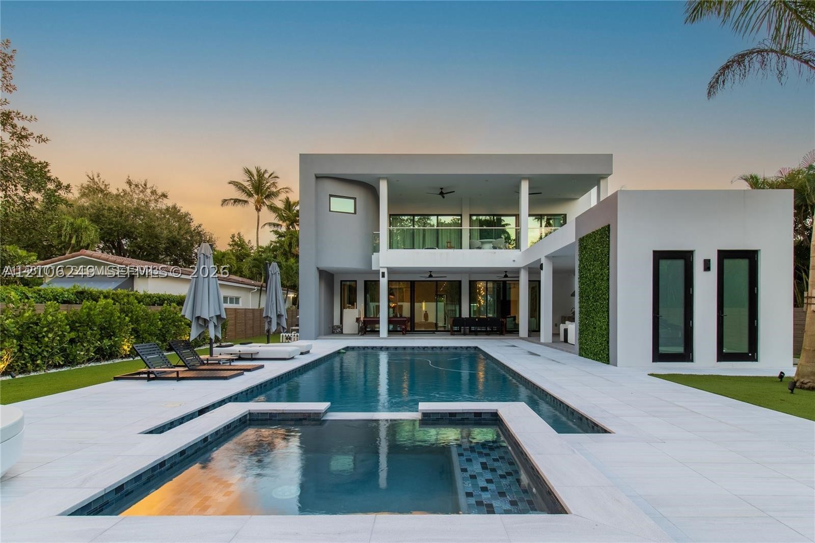 7630 SW 58th Ave, South Miami FL 33143