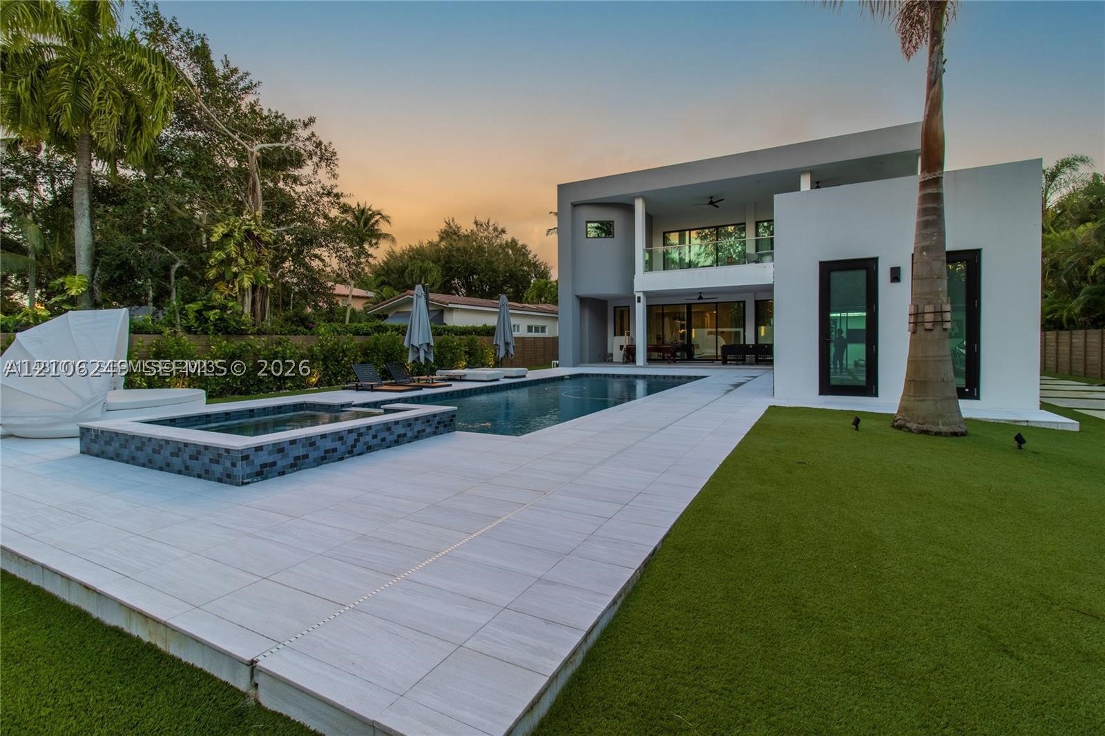 7630 SW 58th Ave, South Miami FL 33143