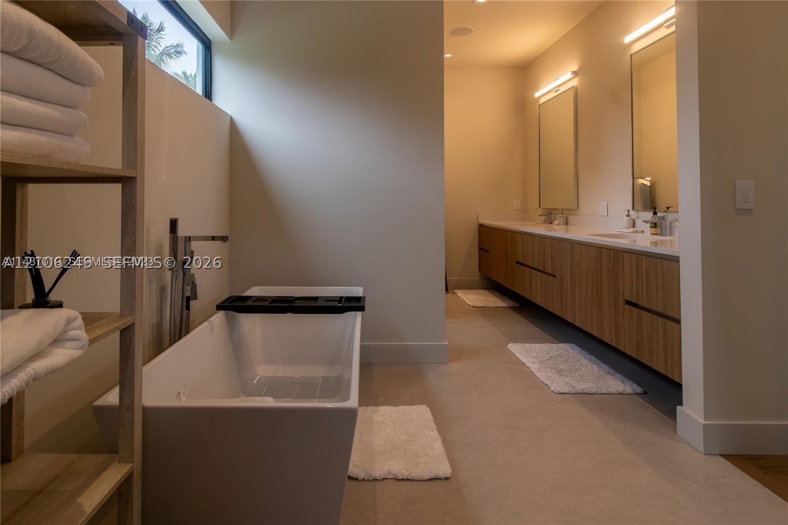 7630 SW 58th Ave, South Miami FL 33143