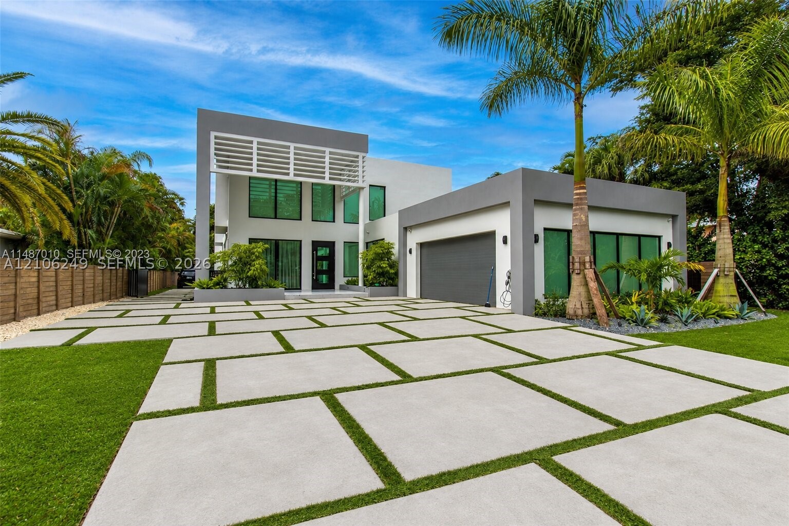 7630 SW 58th Ave, South Miami FL 33143