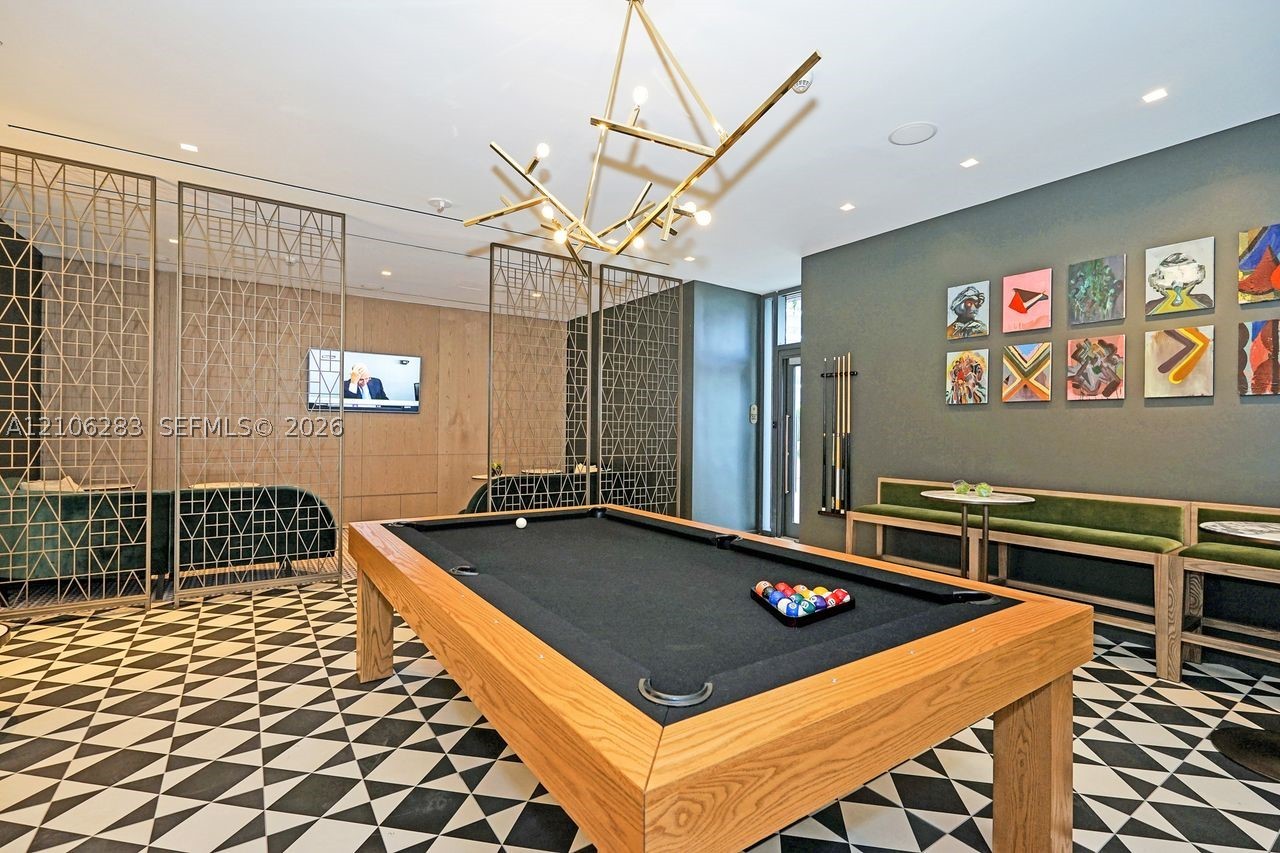 801 S Miami Ave #1801, Miami FL 33130