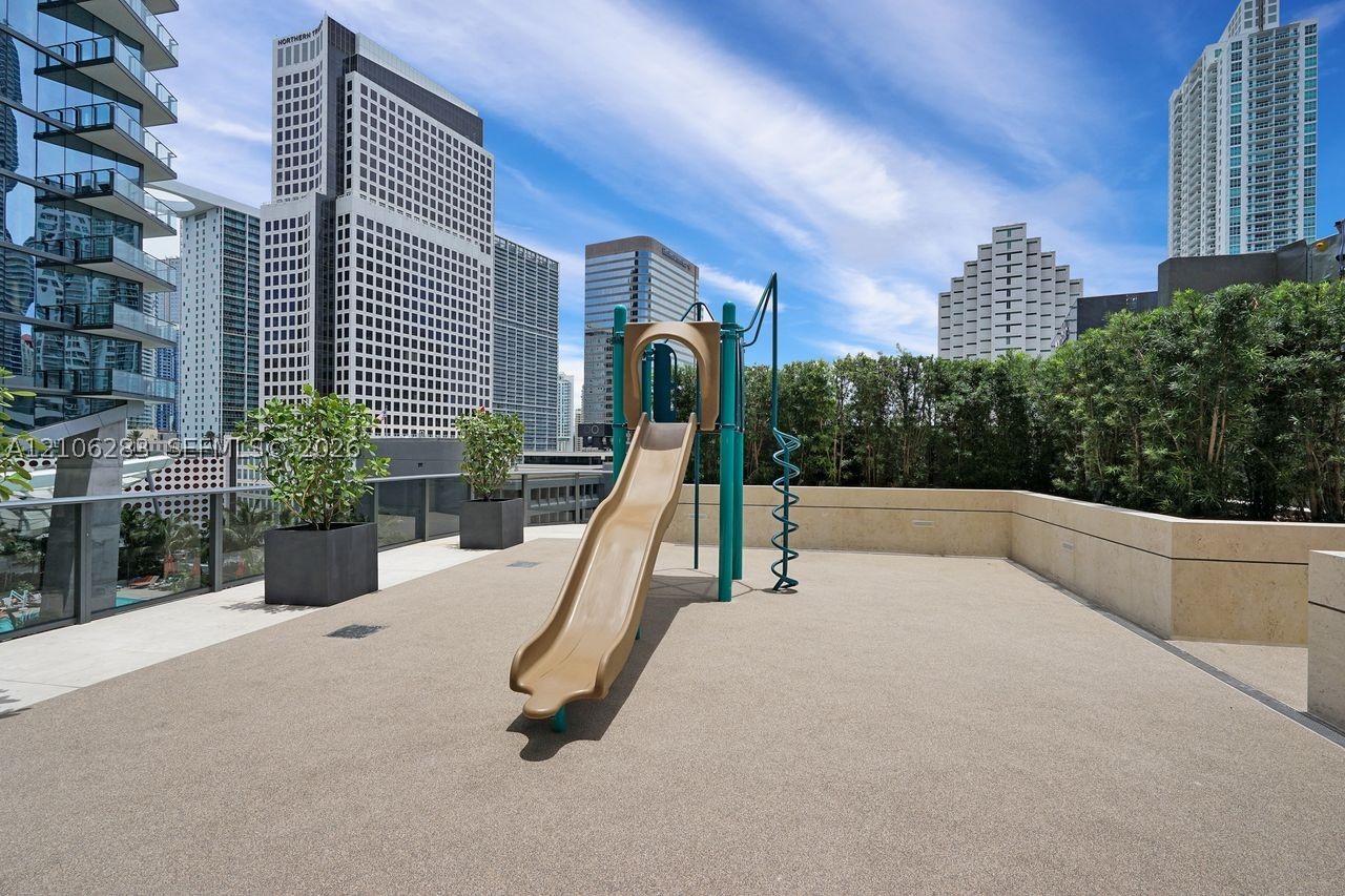 801 S Miami Ave #1801, Miami FL 33130