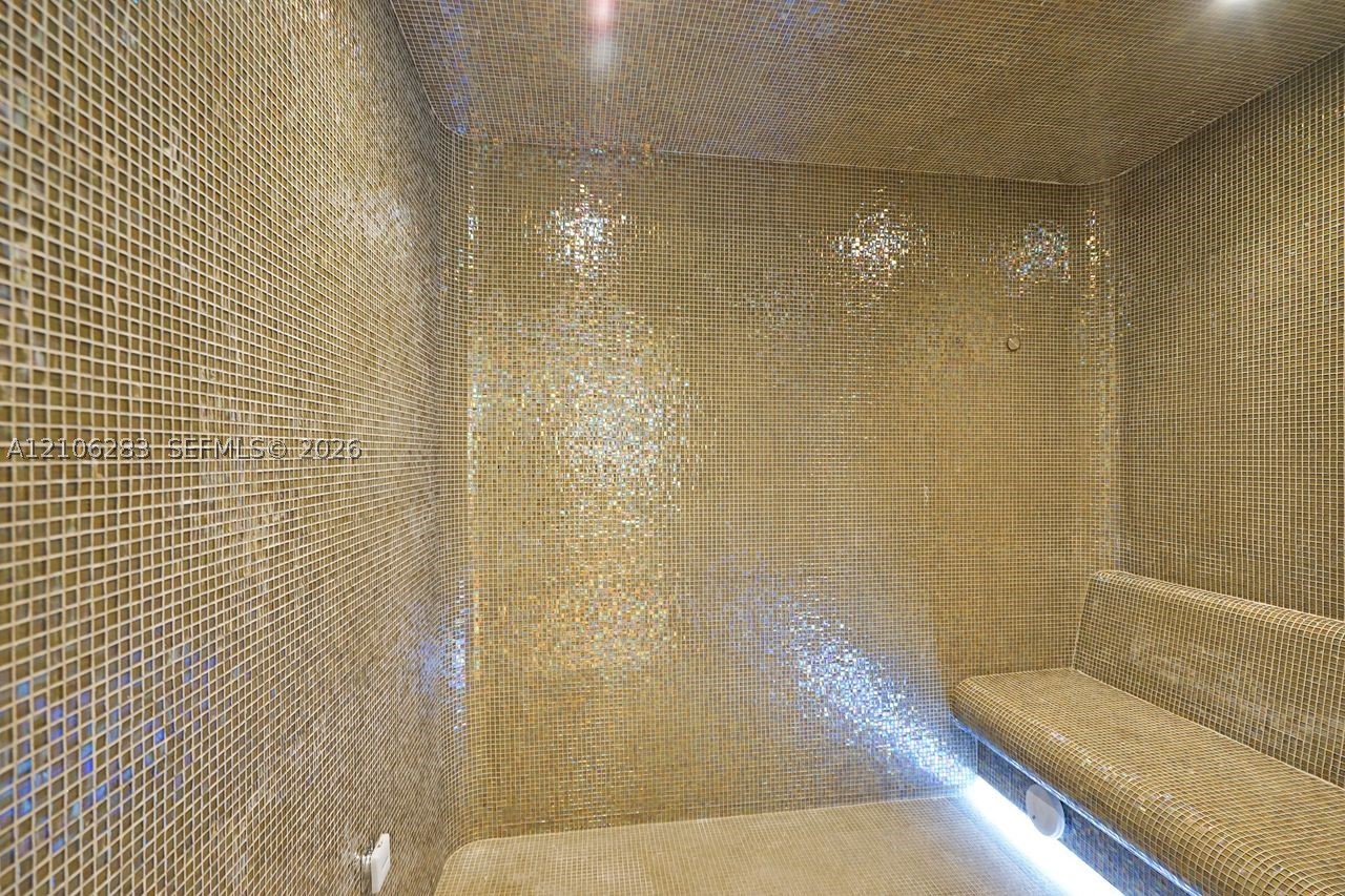 801 S Miami Ave #1801, Miami FL 33130