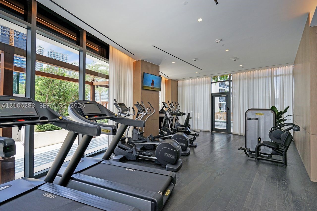 801 S Miami Ave #1801, Miami FL 33130