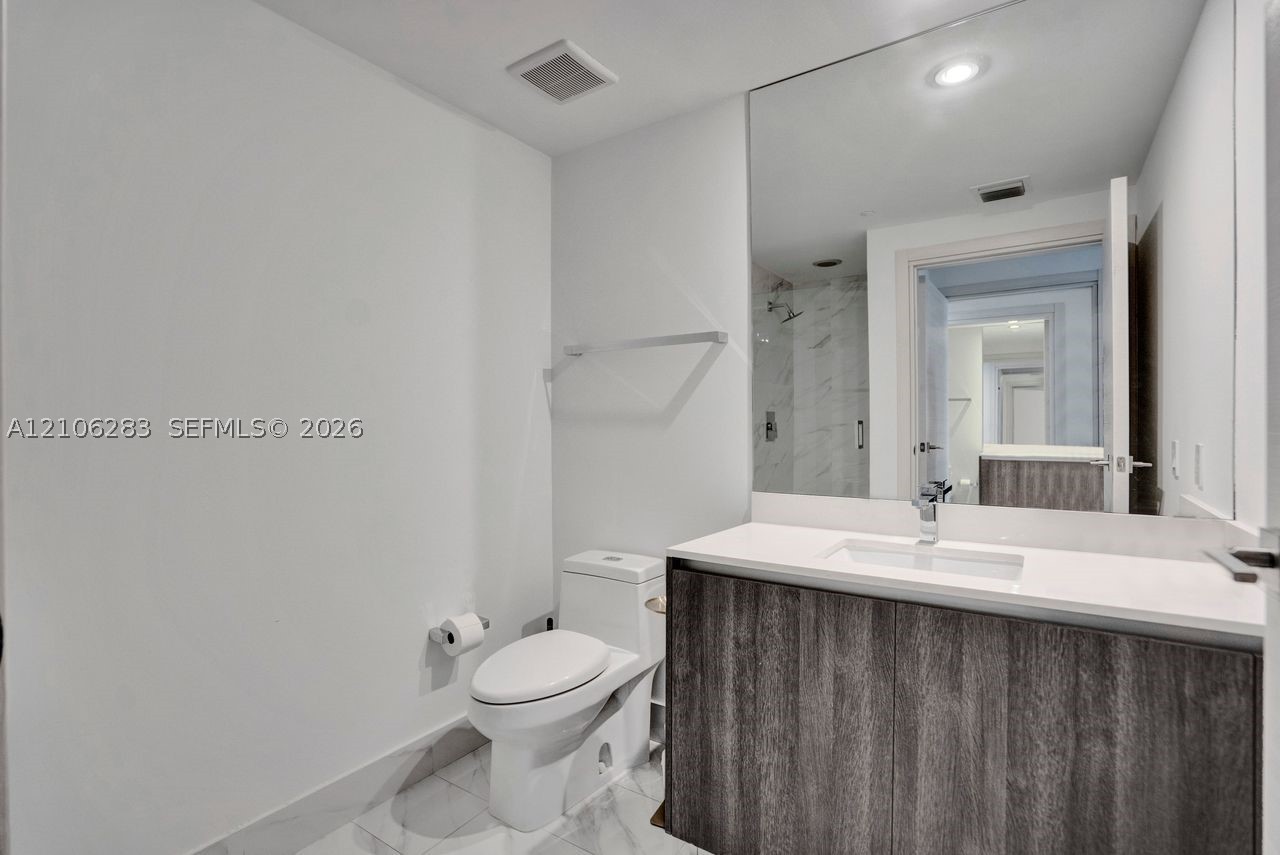 801 S Miami Ave #1801, Miami FL 33130