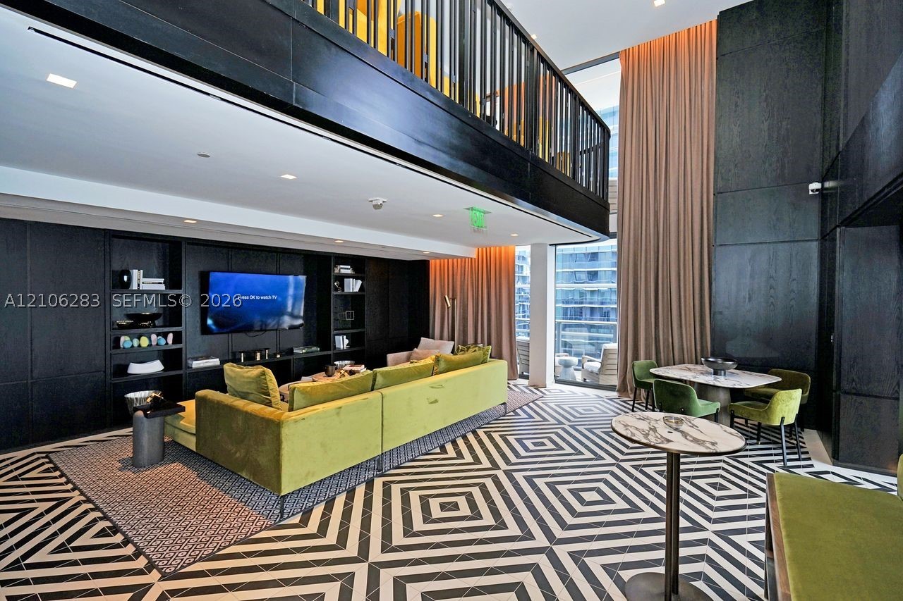 801 S Miami Ave #1801, Miami FL 33130
