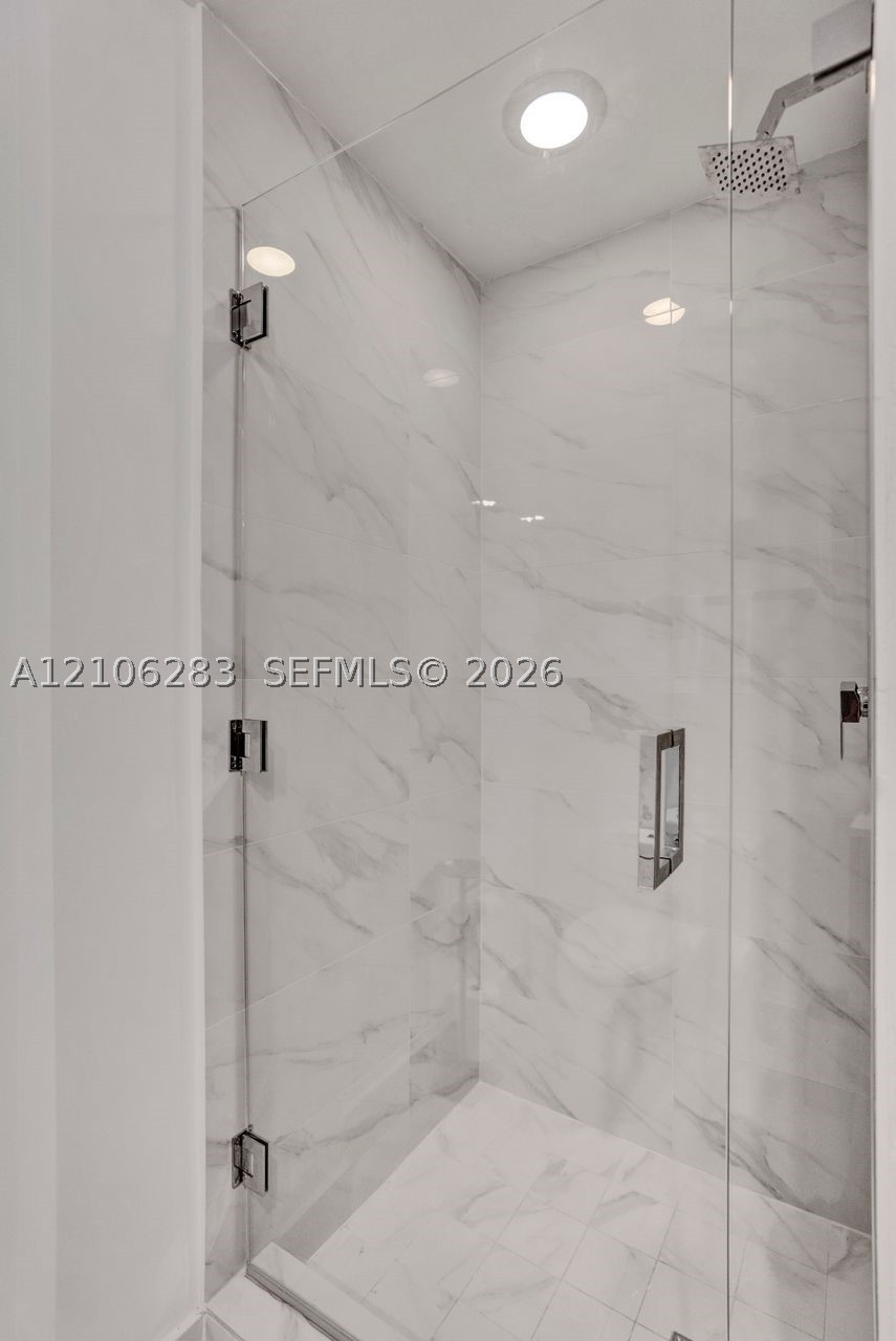 801 S Miami Ave #1801, Miami FL 33130