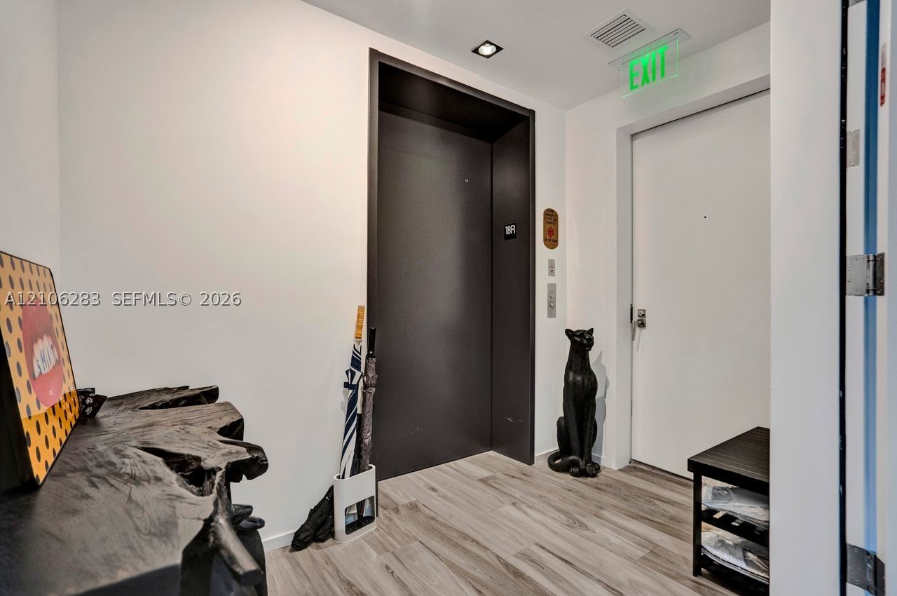 801 S Miami Ave #1801, Miami FL 33130