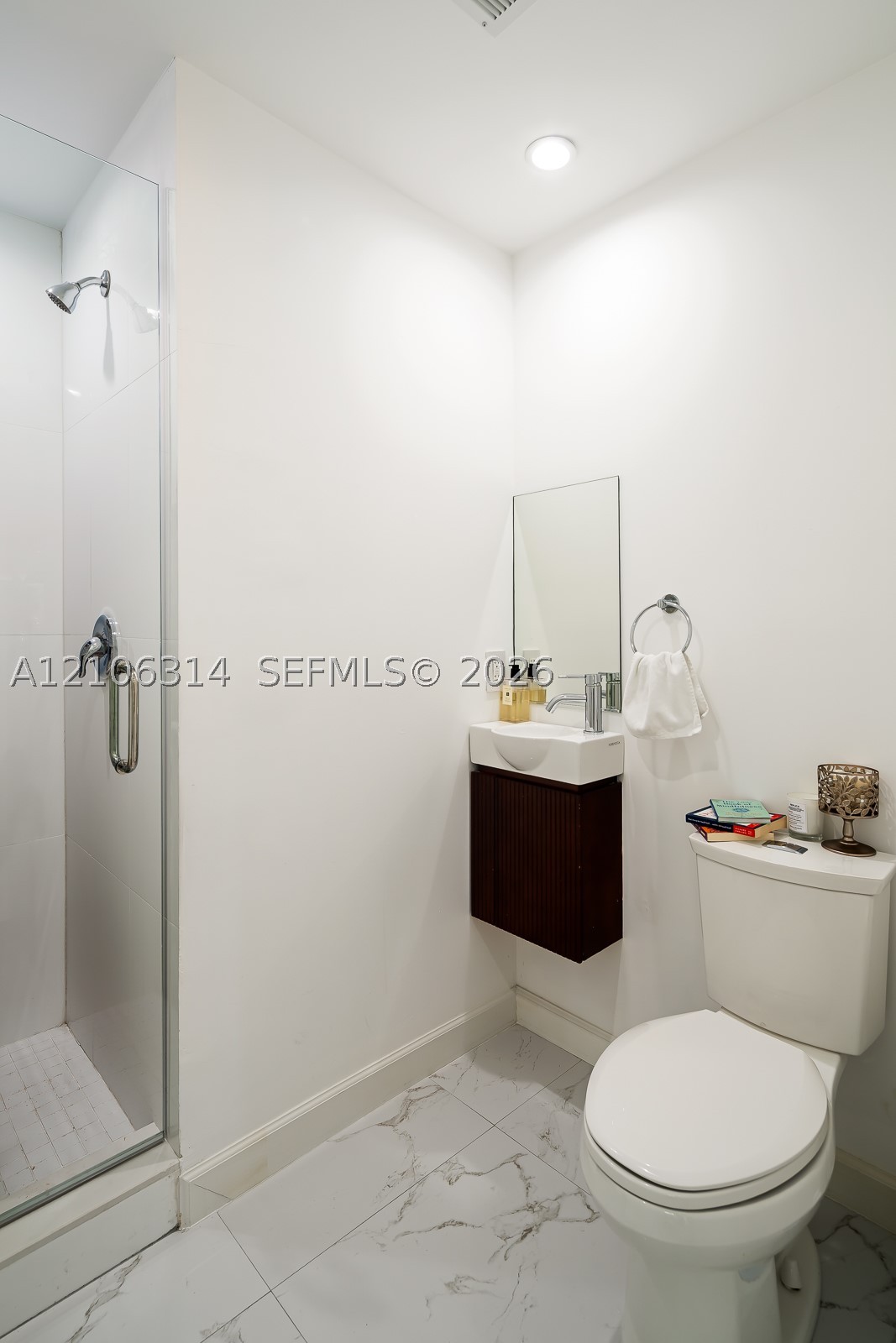 6300 SW 34th St, Miami FL 33155