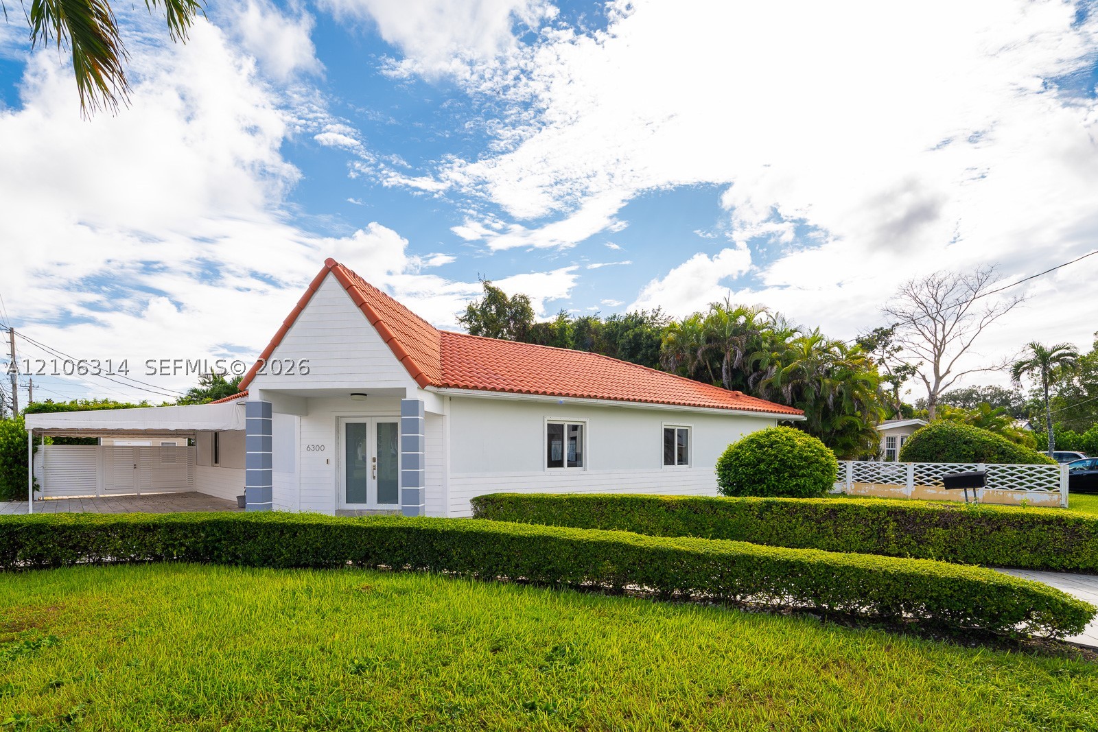 6300 SW 34th St, Miami FL 33155