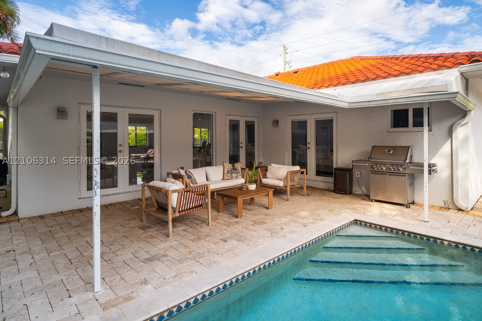 6300 SW 34th St, Miami FL 33155
